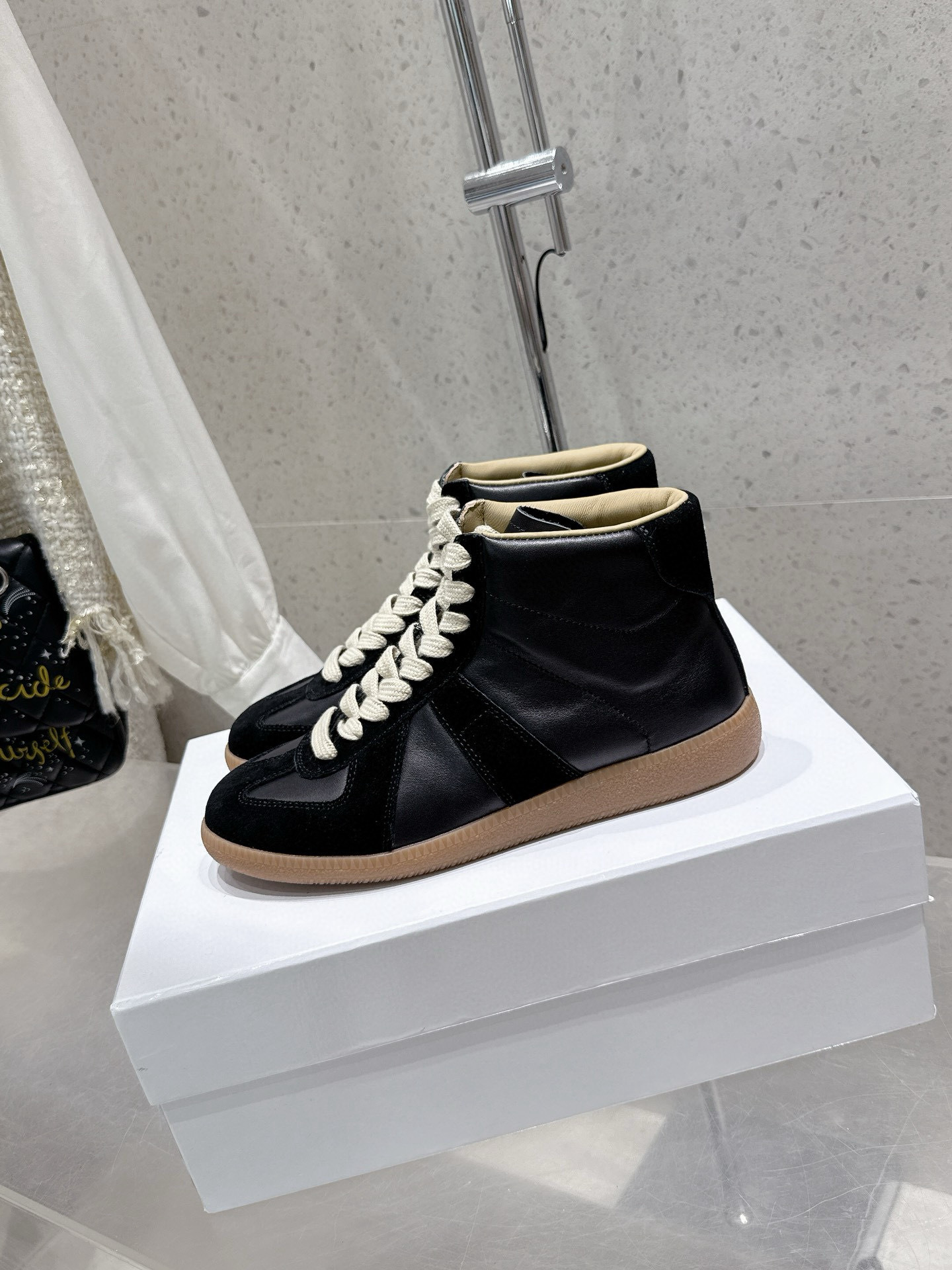 Shoe Maison Margiela Shoes — 767c719e Angle 1