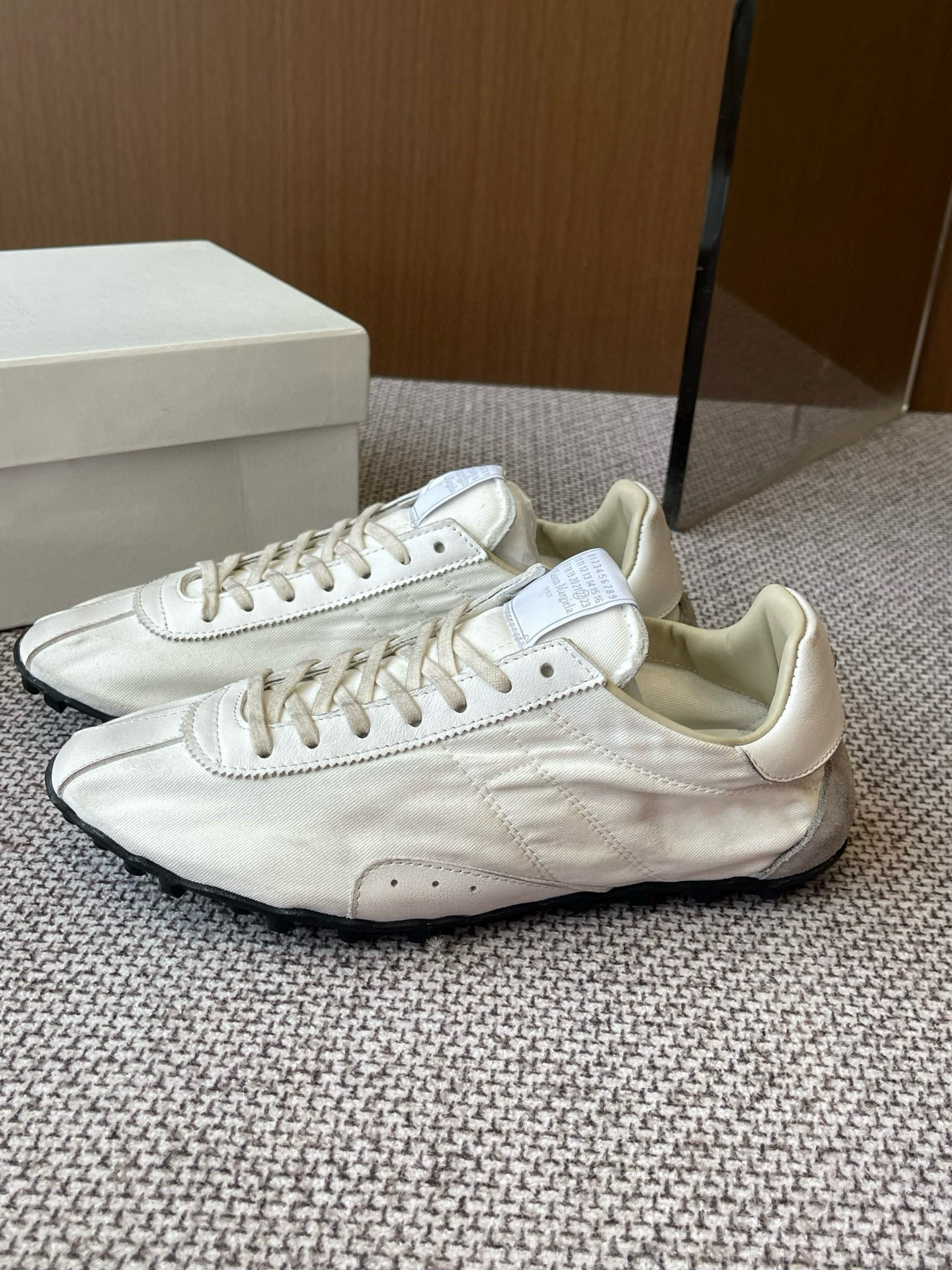 Shoe Maison Margiela Shoes — 886627d5 Angle 1