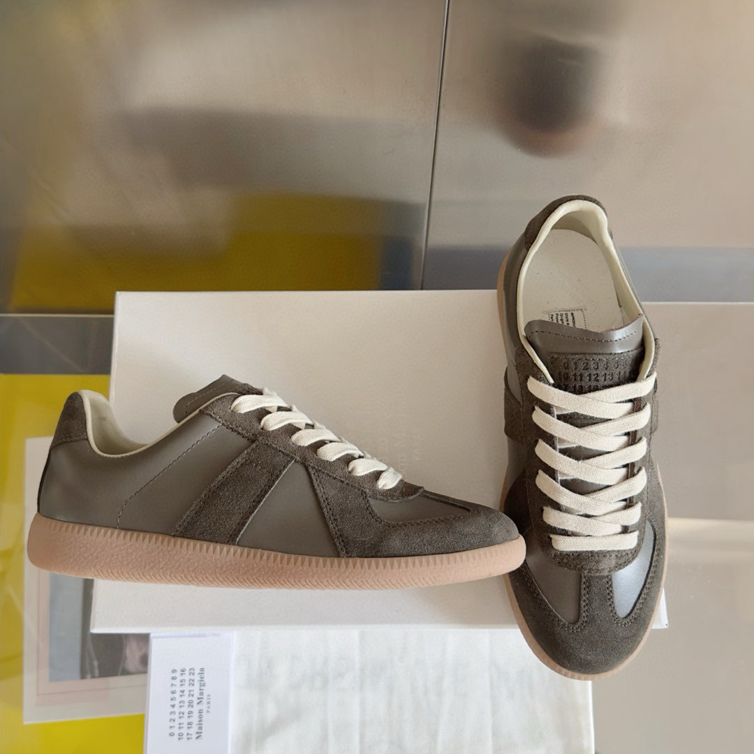 Shoe Maison Margiela Shoes — 8a147e17 Angle 1