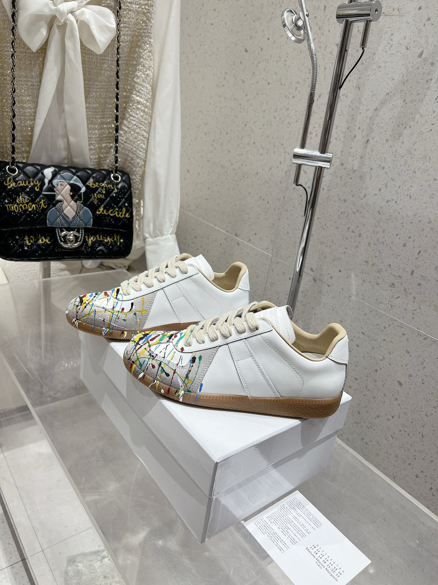 Shoe Maison Margiela Shoes — 8a8eb3eb Angle 1