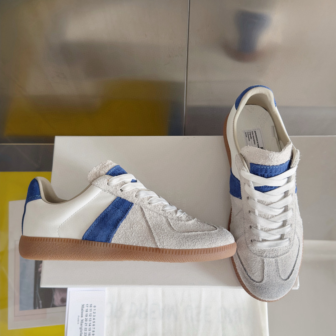 Shoe Maison Margiela Shoes — ebea9b59 Angle 1