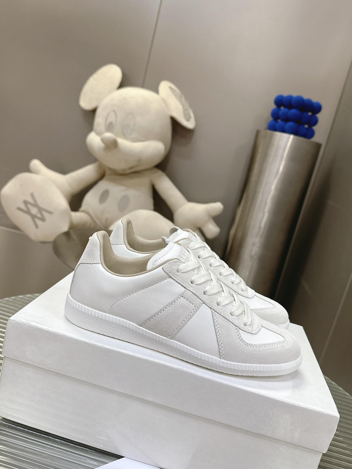 Shoe Maison Margiela Shoes — f5c81240 Angle 1