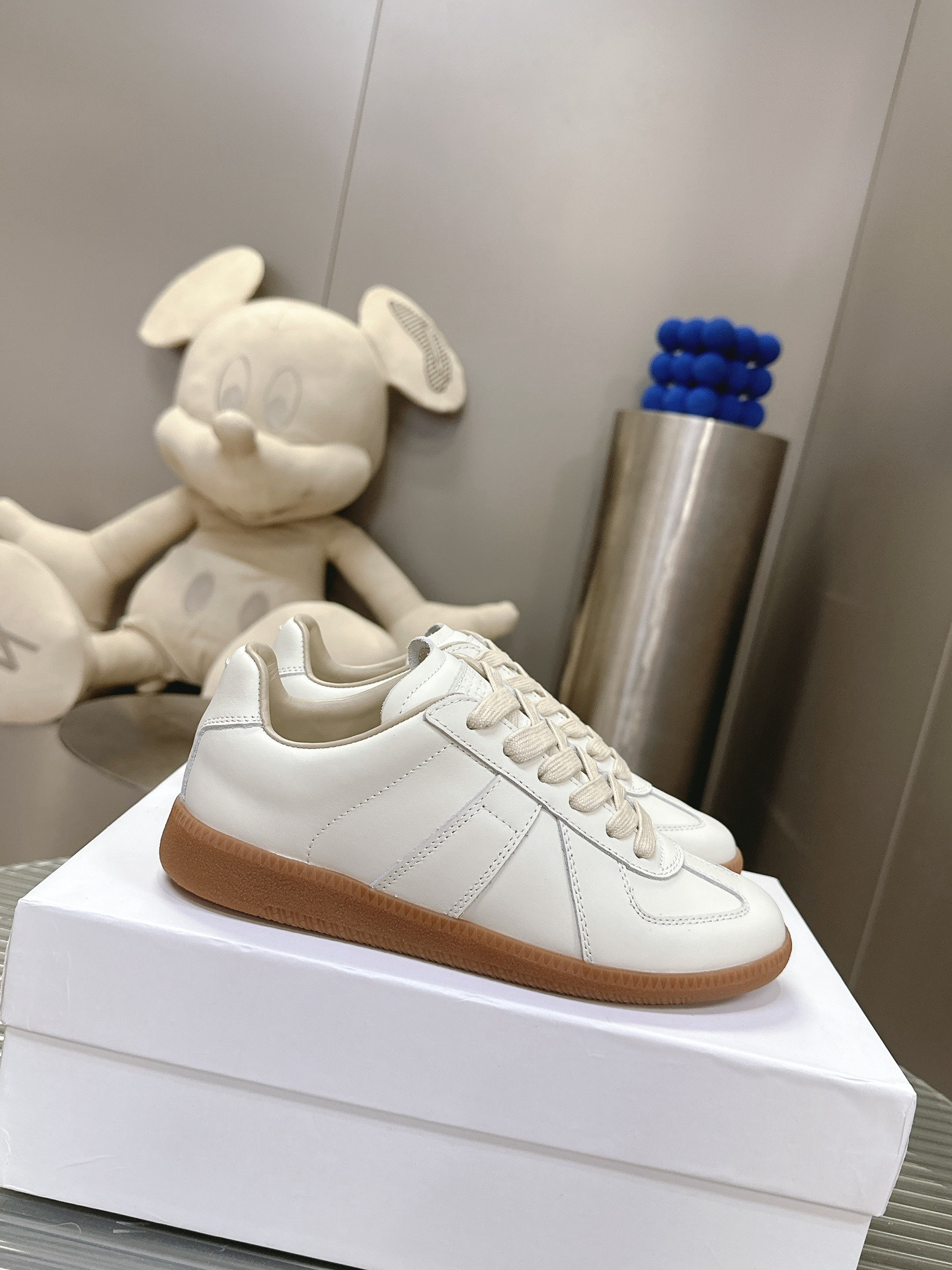 Shoe Maison Margiela Shoes — fa0afcc0 Angle 1