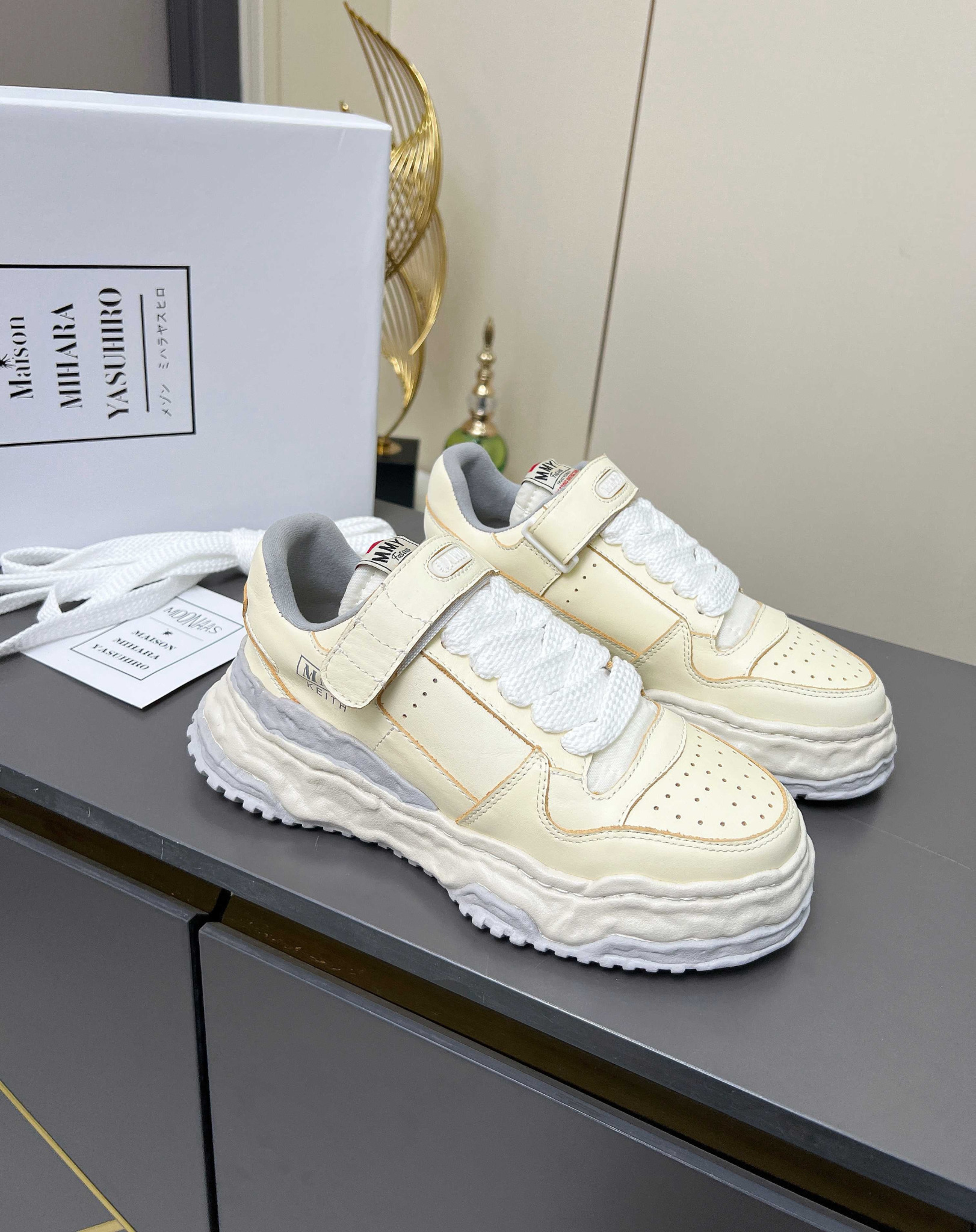 Shoe Maison MIHARA — c040a97f Angle 1