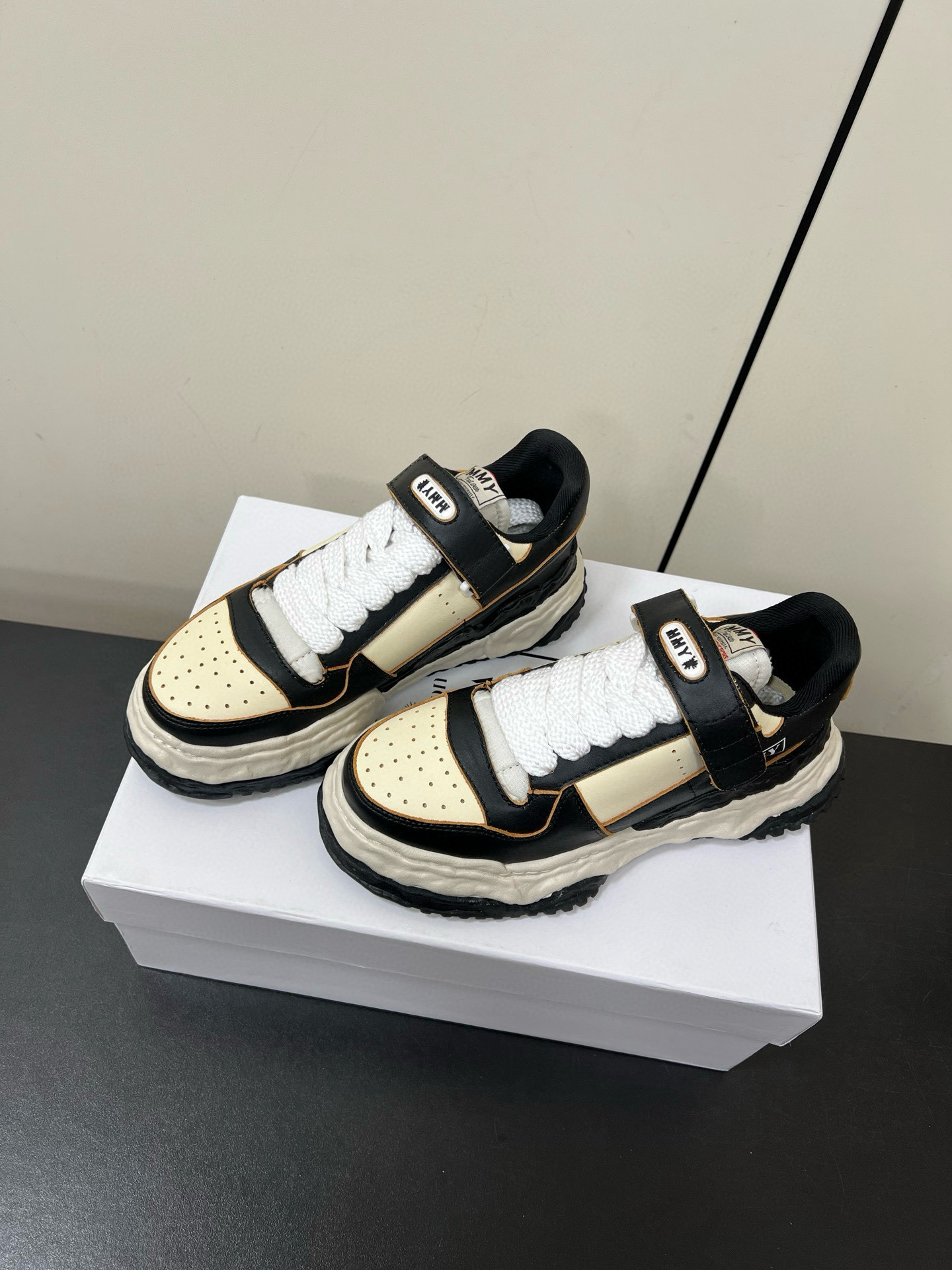 Shoe Maison MIHARA — c4dfe435 Angle 1