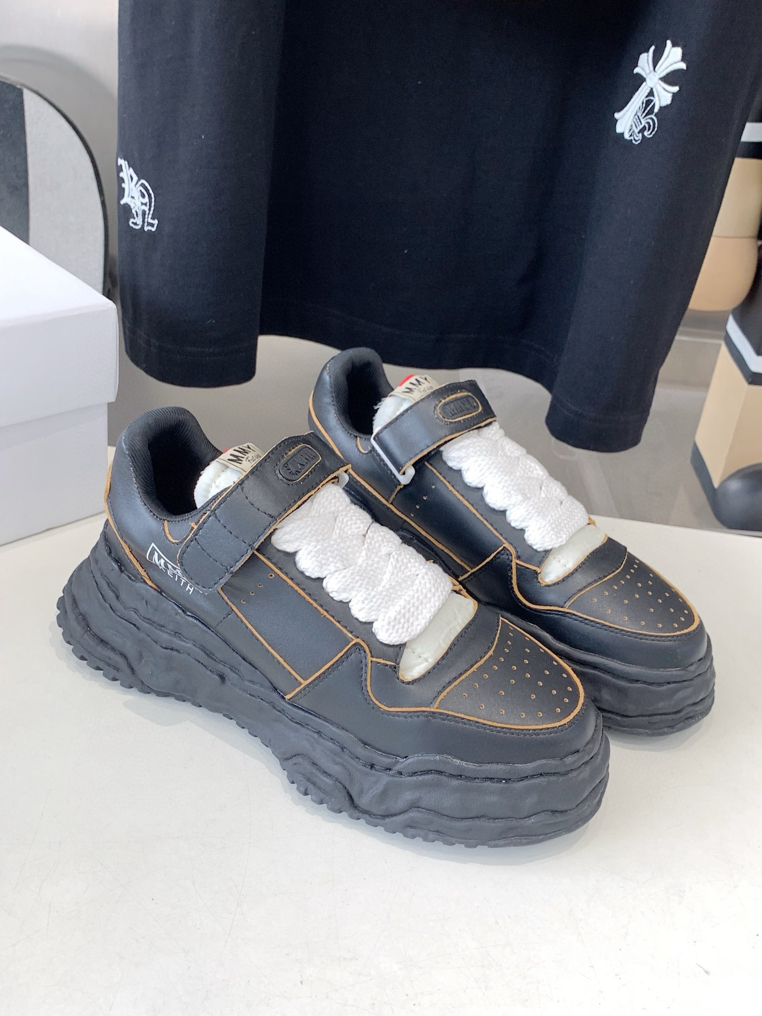 Shoe Maison MIHARA — f72062a6 Angle 1