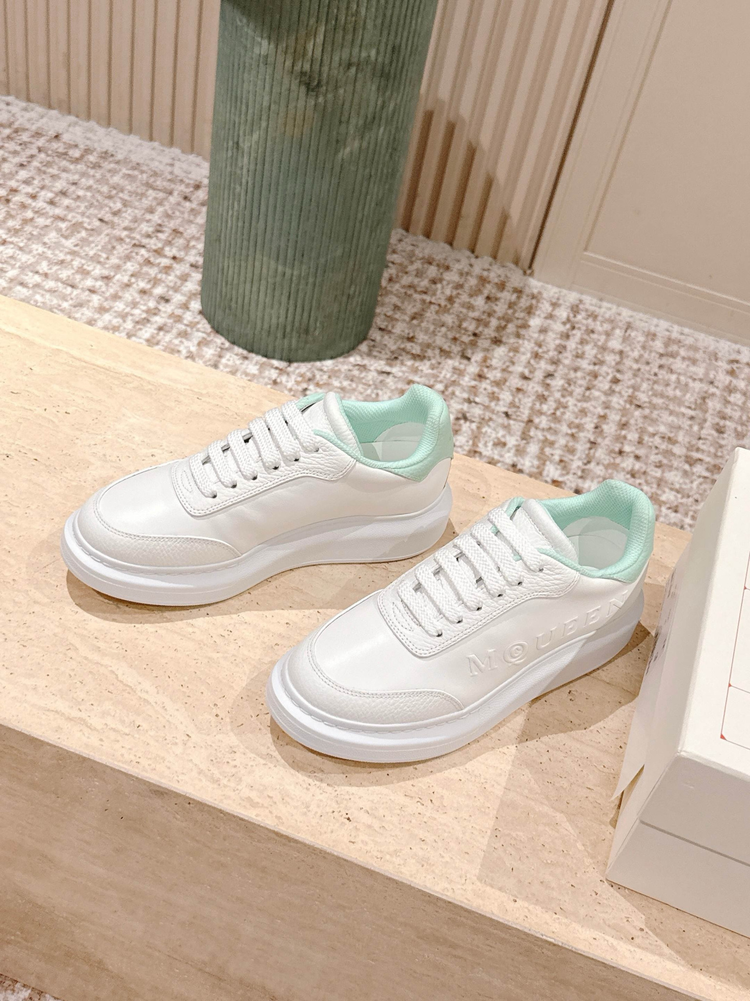 Shoe McQueen shoe — 9c25e5d9 Angle 1