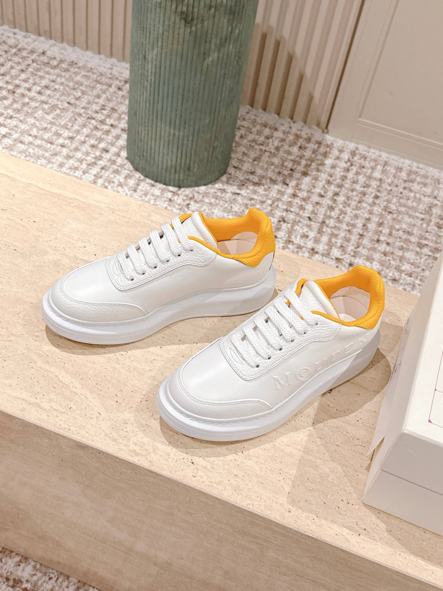 Shoe McQueen shoe — fcf1a5c4 Angle 1