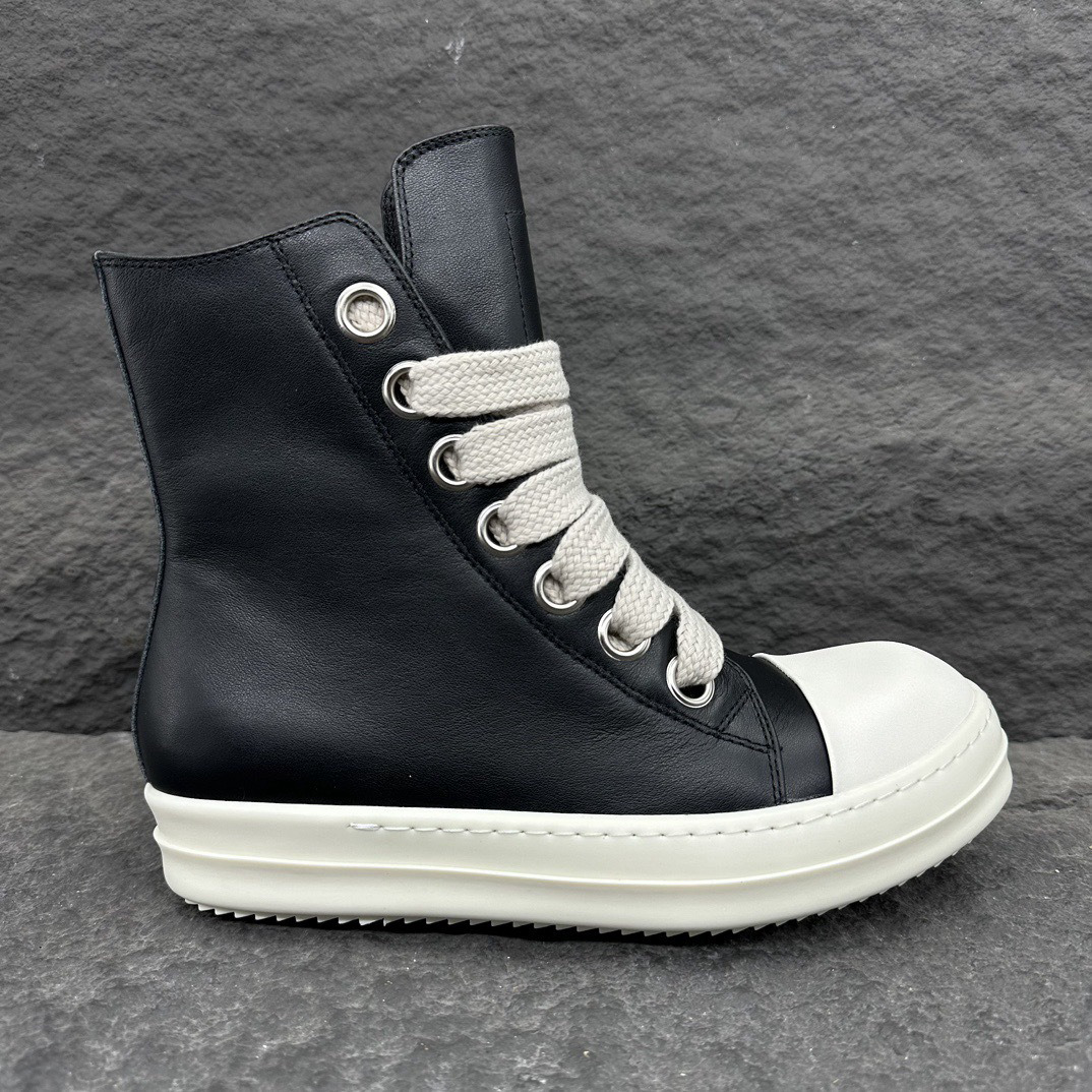 Shoe Men's Boots — 01900d19 Angle 1