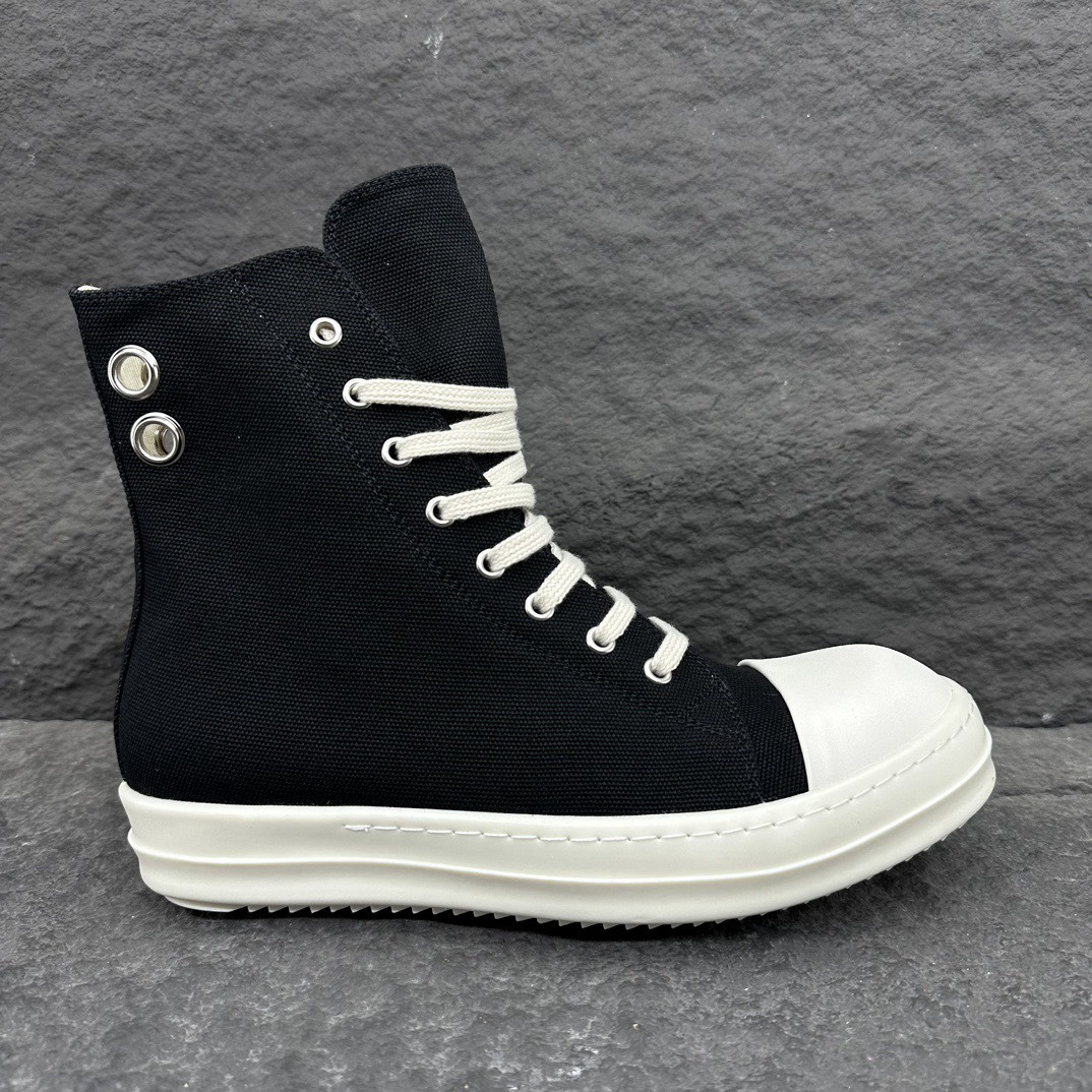Shoe Men's Boots — 2ce79cf3 Angle 1