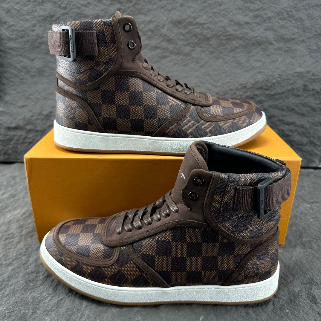Shoe Men's Boots — 38e75b89 Angle 1