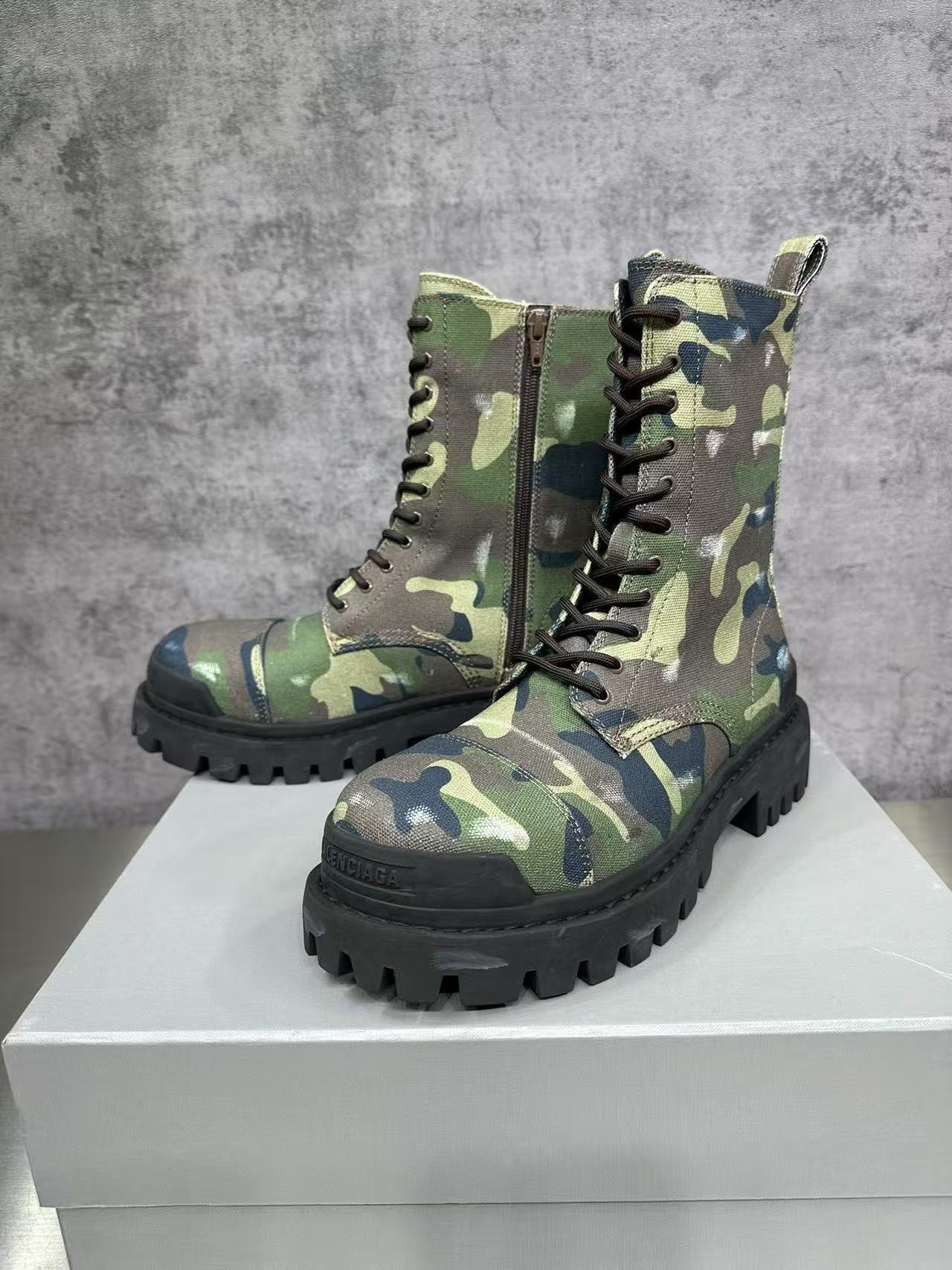 Shoe Men's Boots — 574ab31c Angle 1
