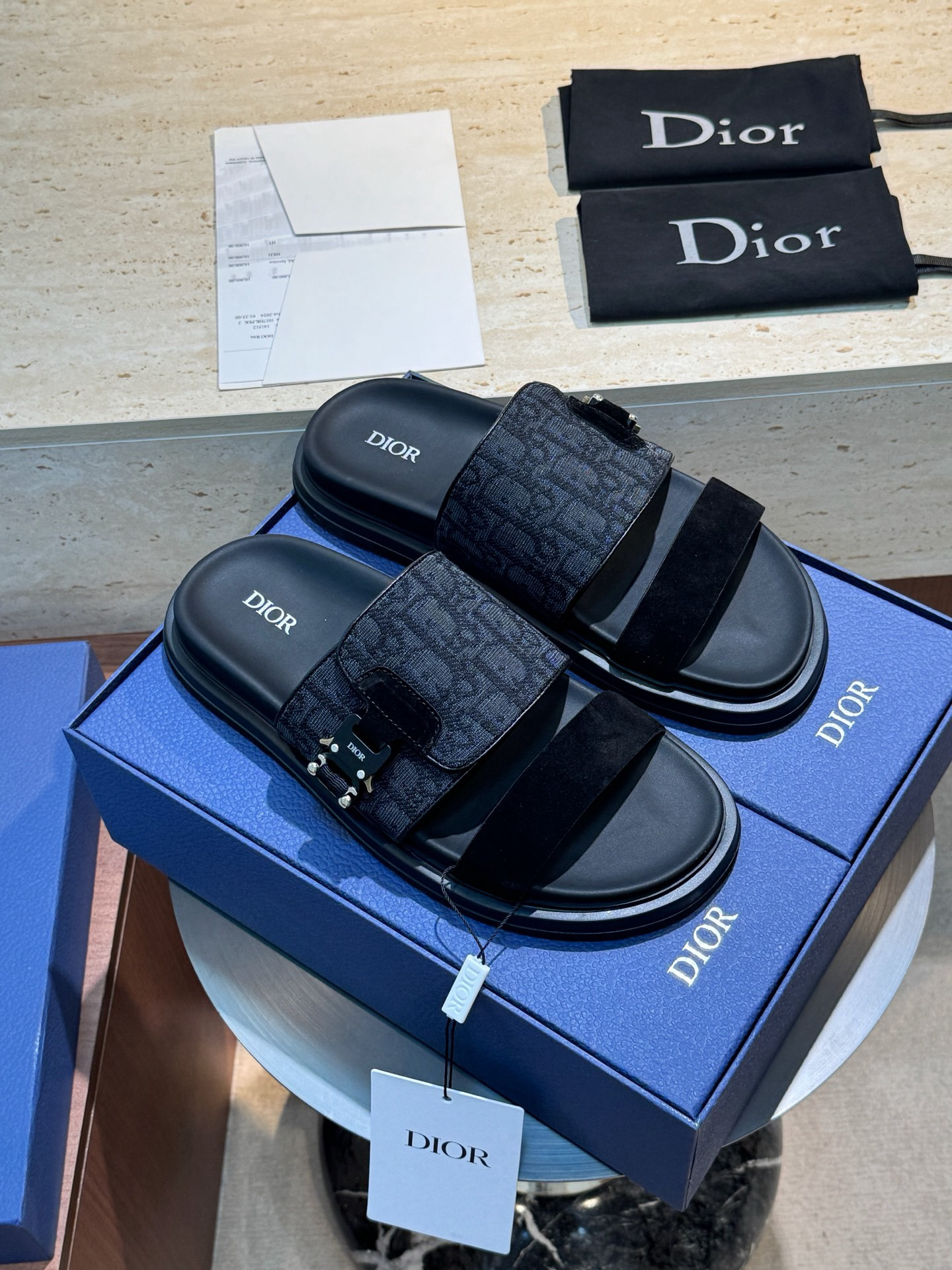 Shoe Men's Sandals Collection — 43cc17d3 Angle 1