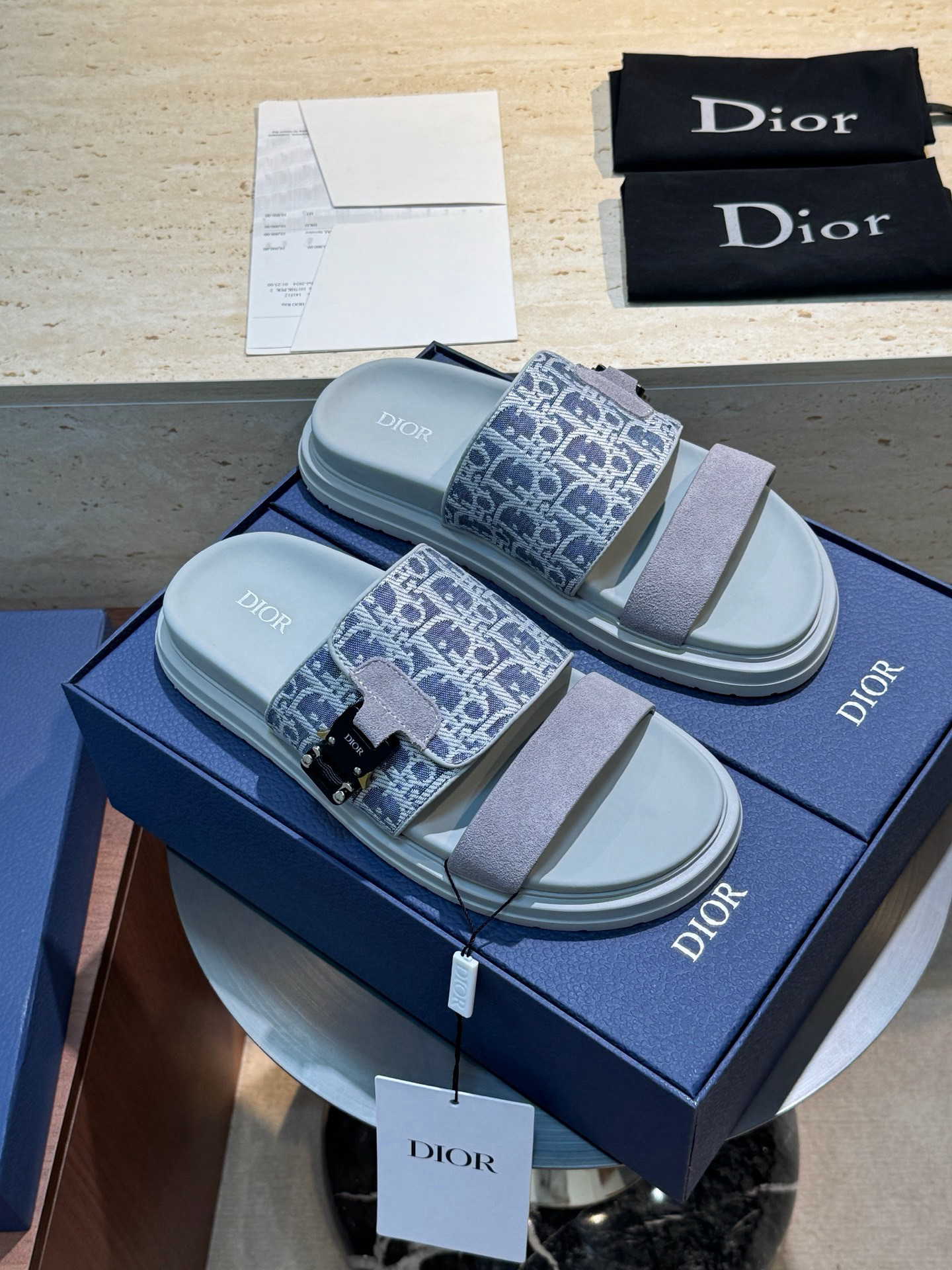 Shoe Men's Sandals Collection — 9ff473df Angle 1