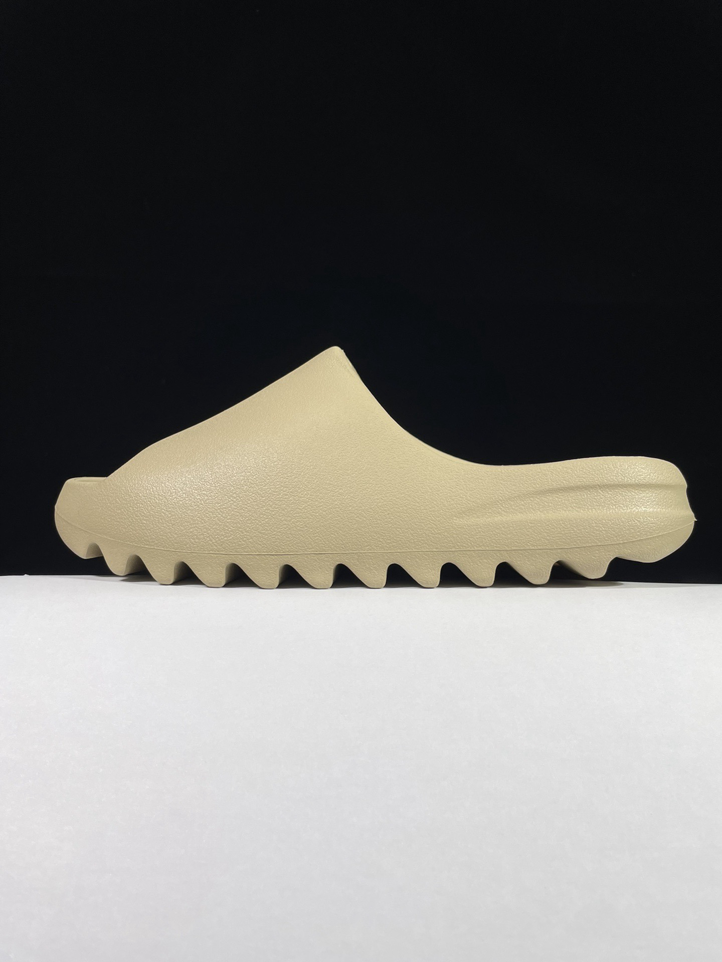 Shoe Men's Sandals Collection — a43c54b2 Angle 1
