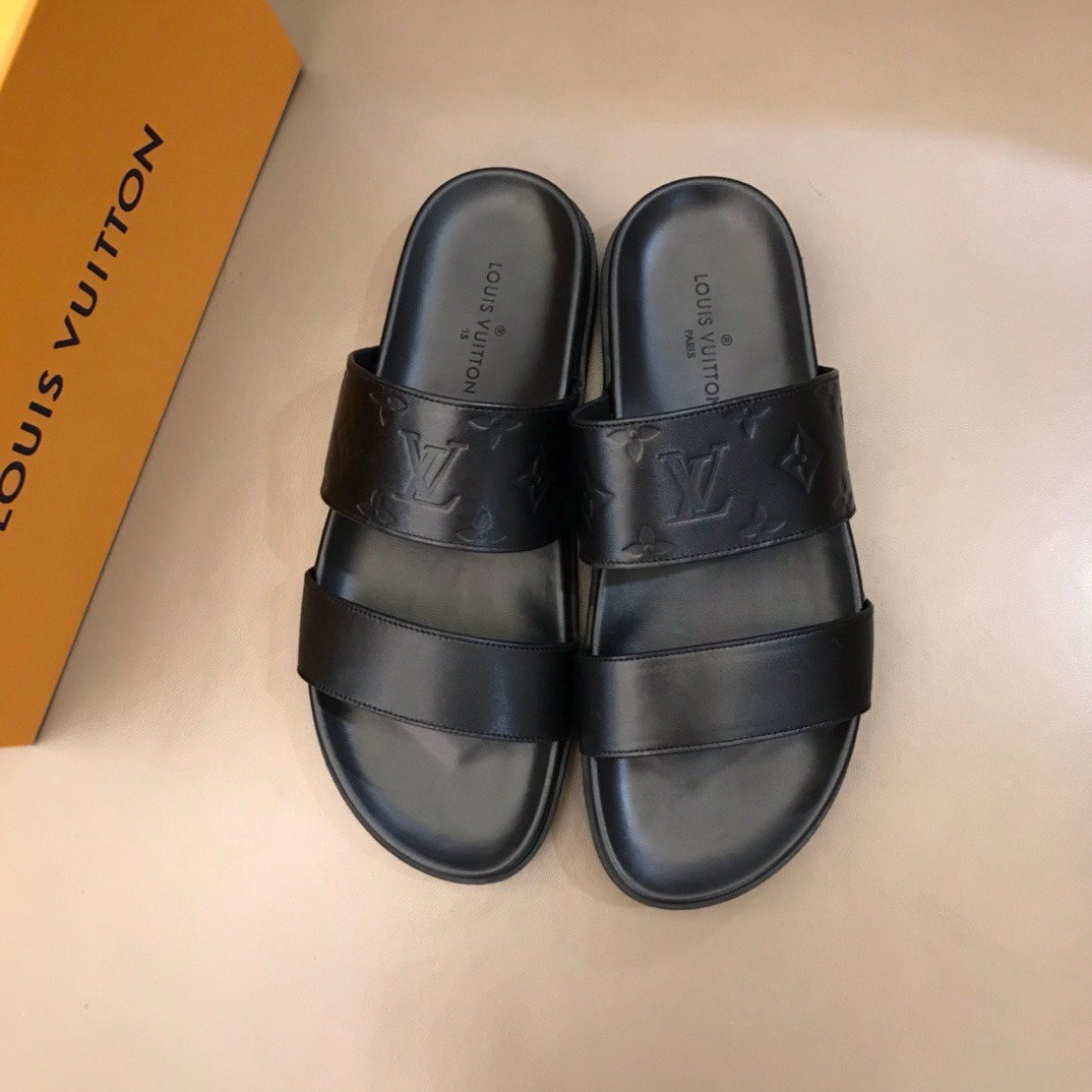 Shoe Men's Sandals Collection — c76158ec Angle 1