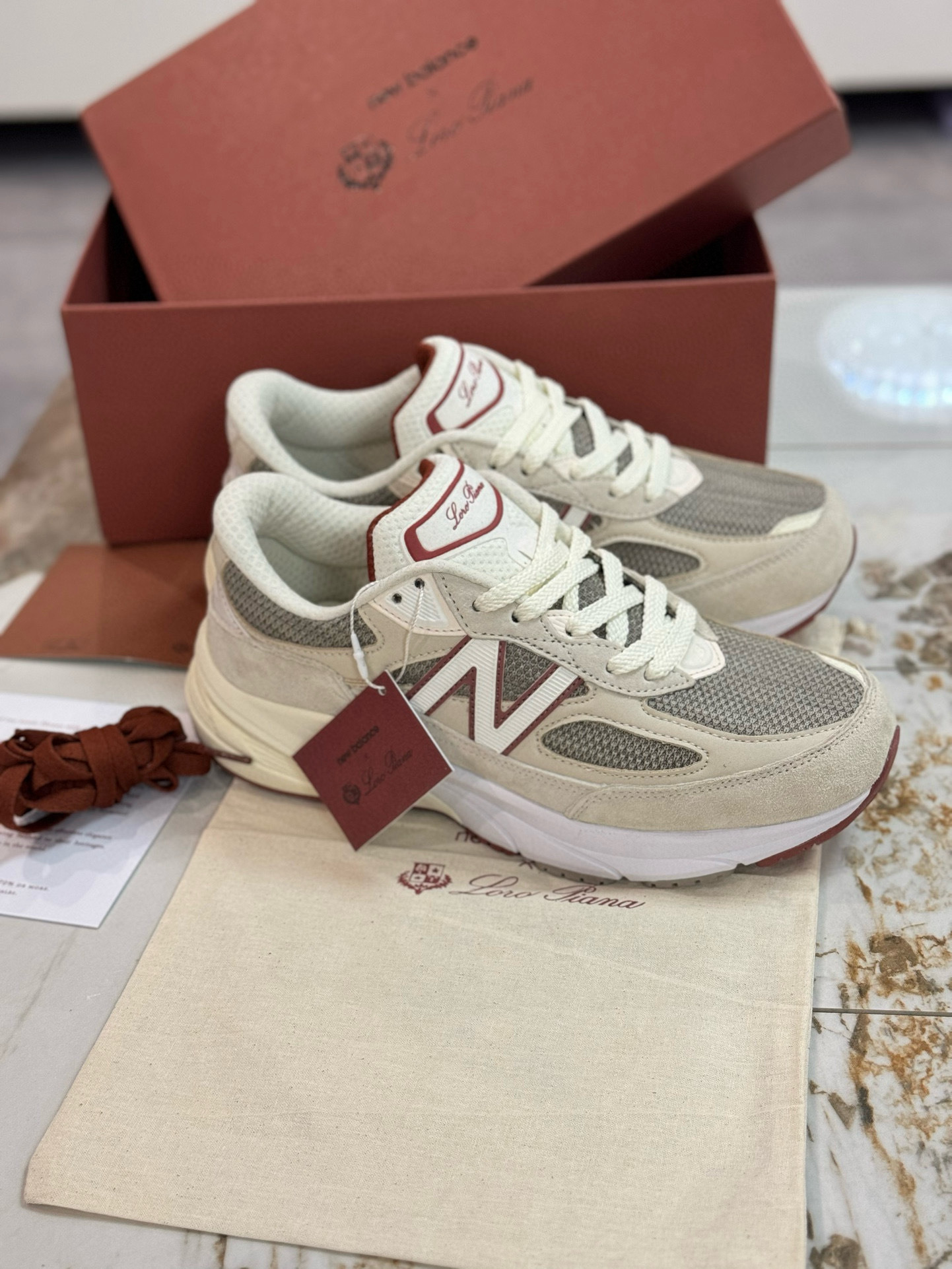 Shoe New Balance sneakers — f0ebeafe Angle 1