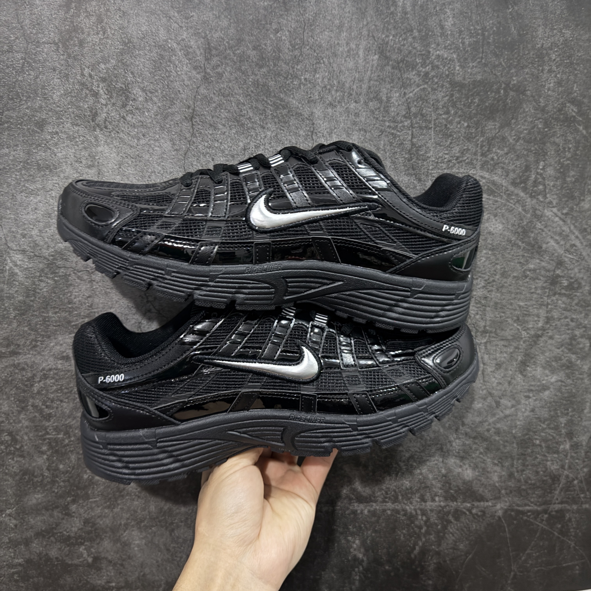 Shoe Nike Shoes — 06ba3014 Angle 1