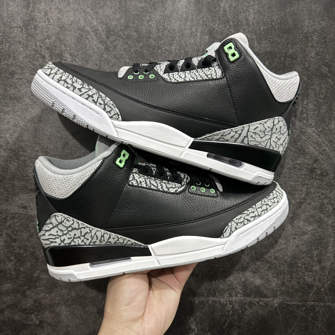 Shoe Nike Shoes — 1606acbb Angle 1
