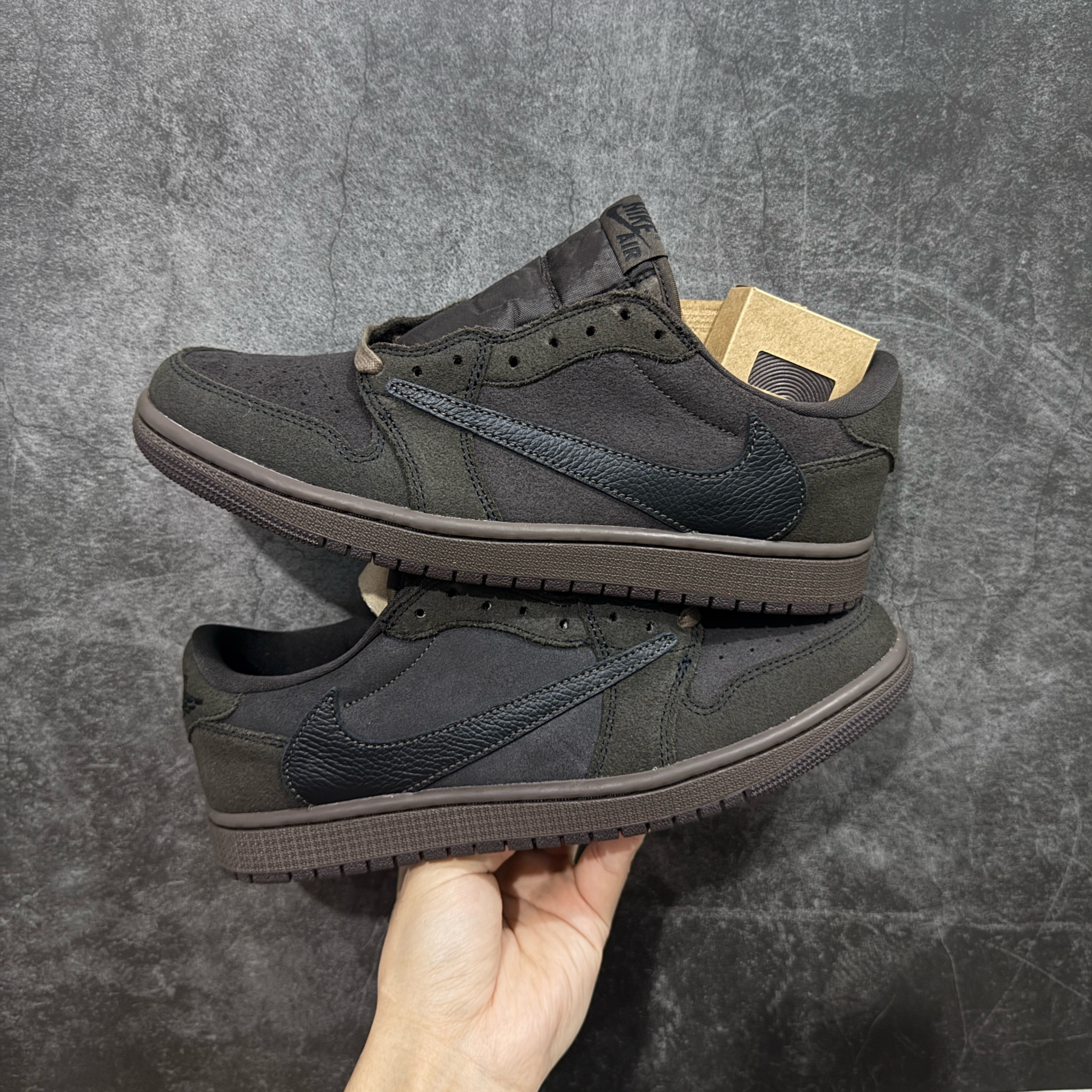 Shoe Nike Shoes — 1eec84e5 Angle 1