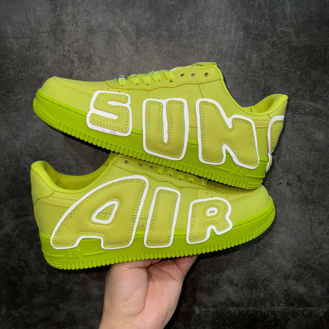 Shoe Nike Shoes — 7e500b69 Angle 1
