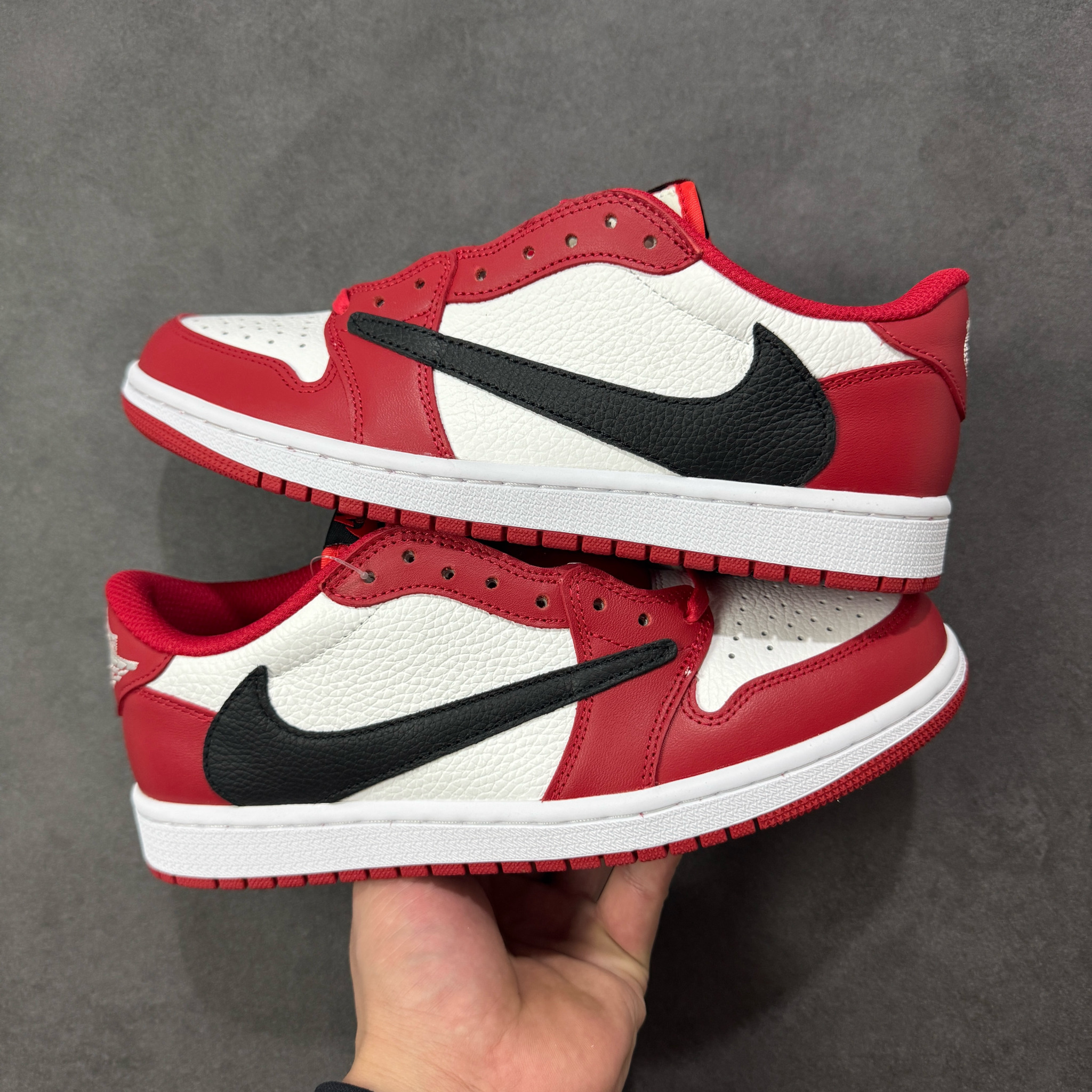 Shoe Nike Shoes — a68375d9 Angle 1