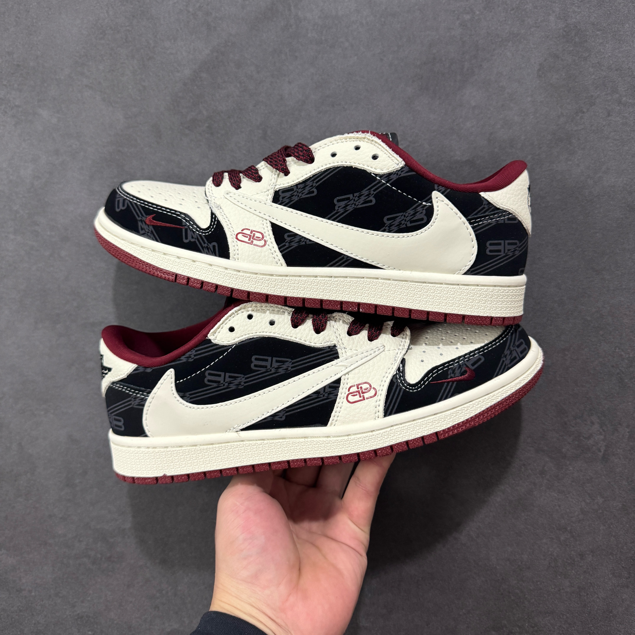 Shoe Nike Shoes — b49a0b13 Angle 1