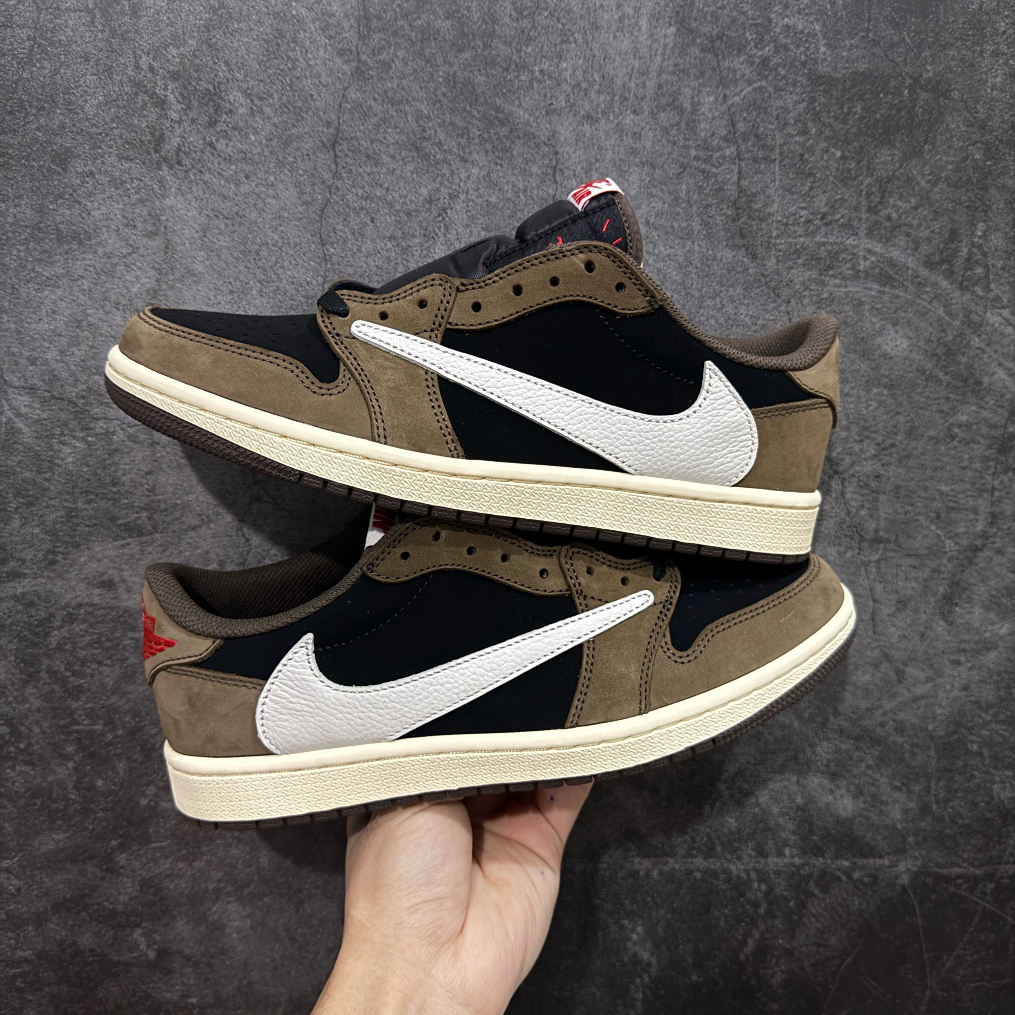 Shoe Nike Shoes — cf794d3d Angle 1