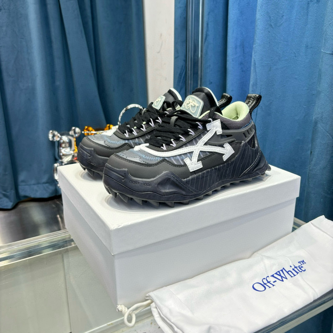 Shoe Off-White Shoes Collection — 0674d561 Angle 1
