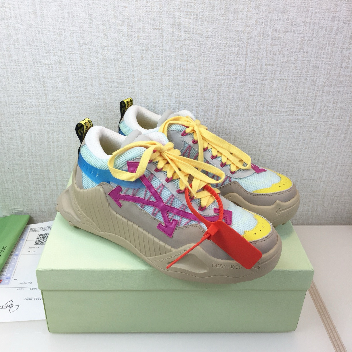 Shoe Off-White Shoes Collection — 1d460fd8 Angle 1