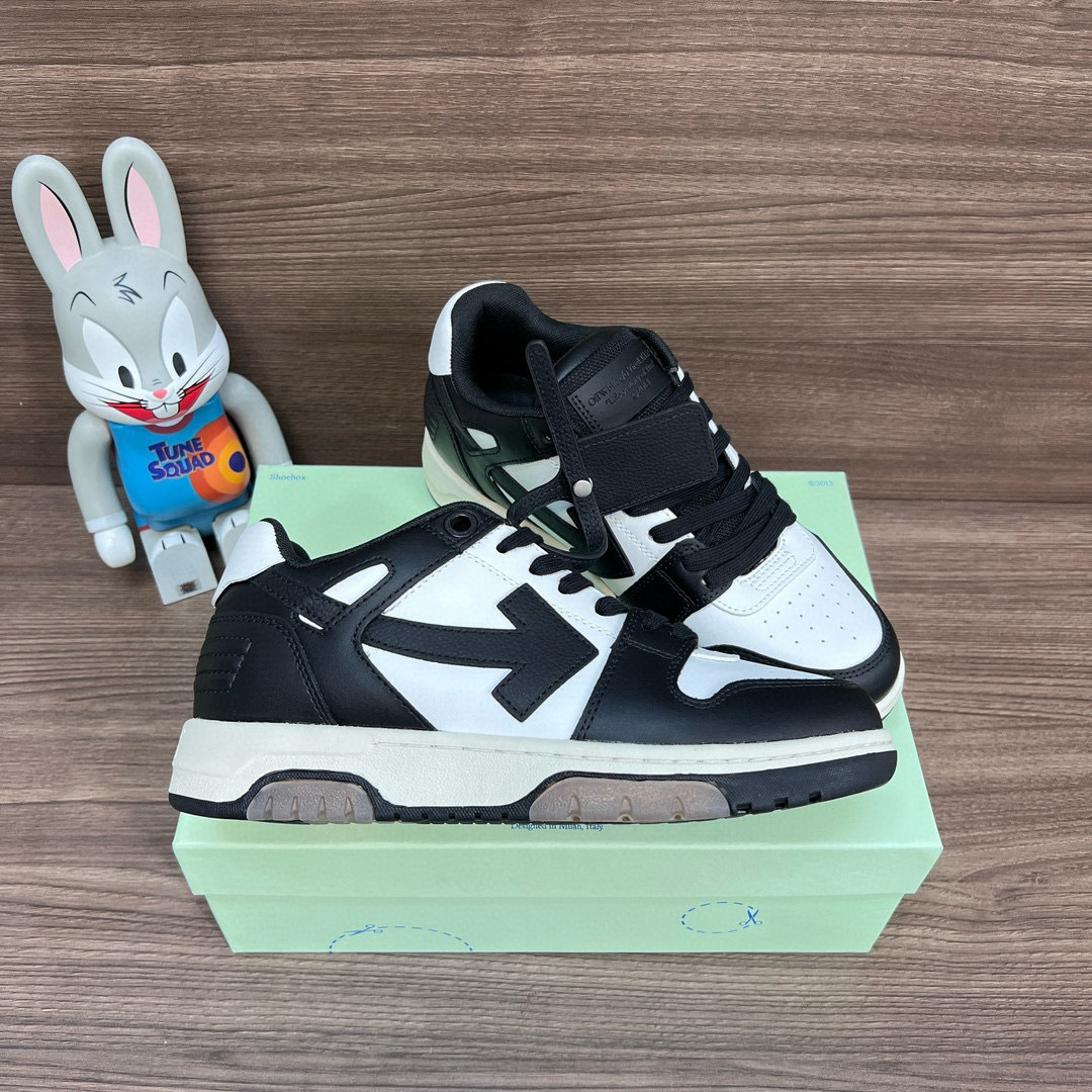 Shoe Off-White Shoes Collection — 5c038c5e Angle 1