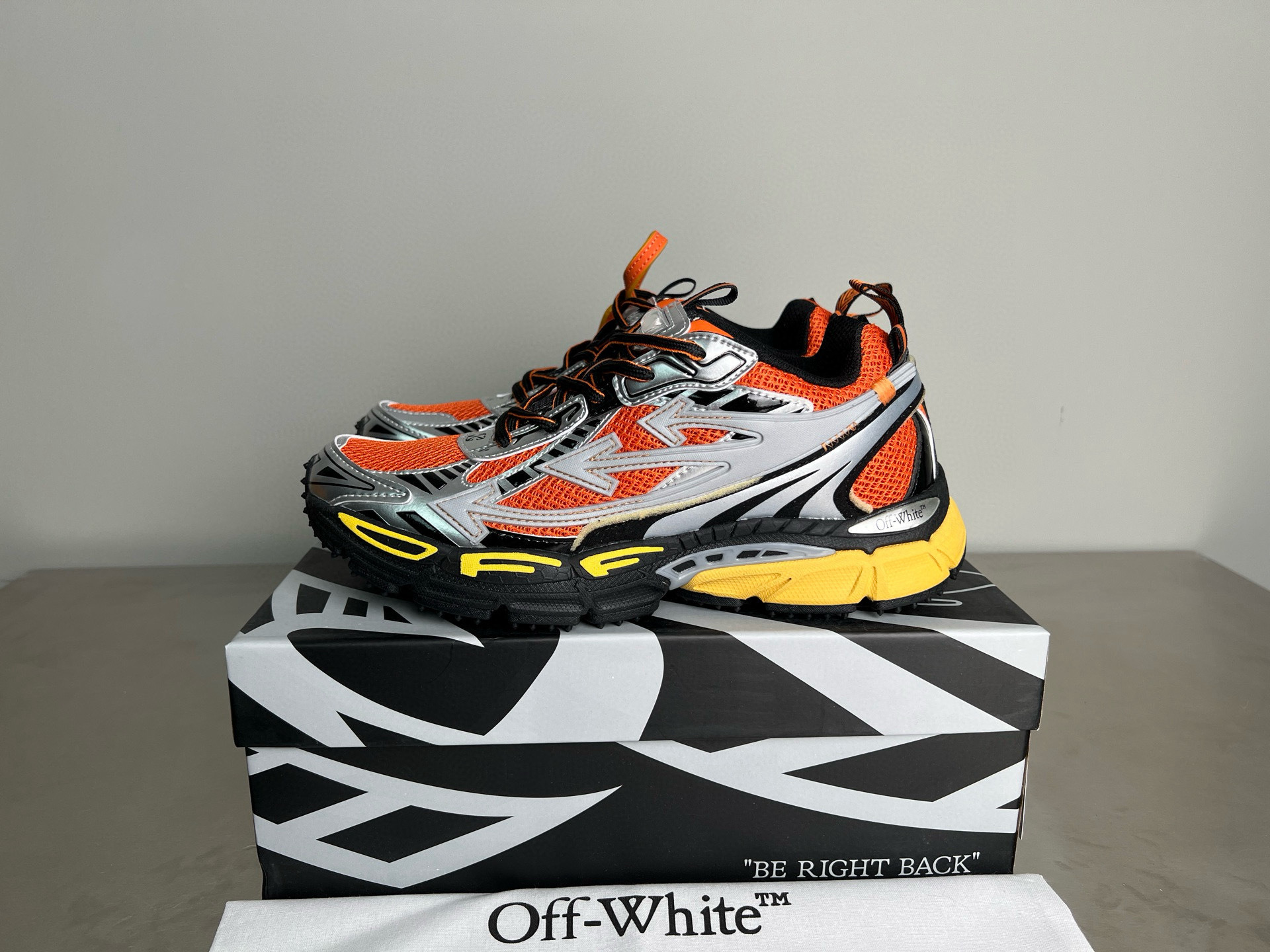 Shoe Off-White Shoes Collection — e7caceb9 Angle 1