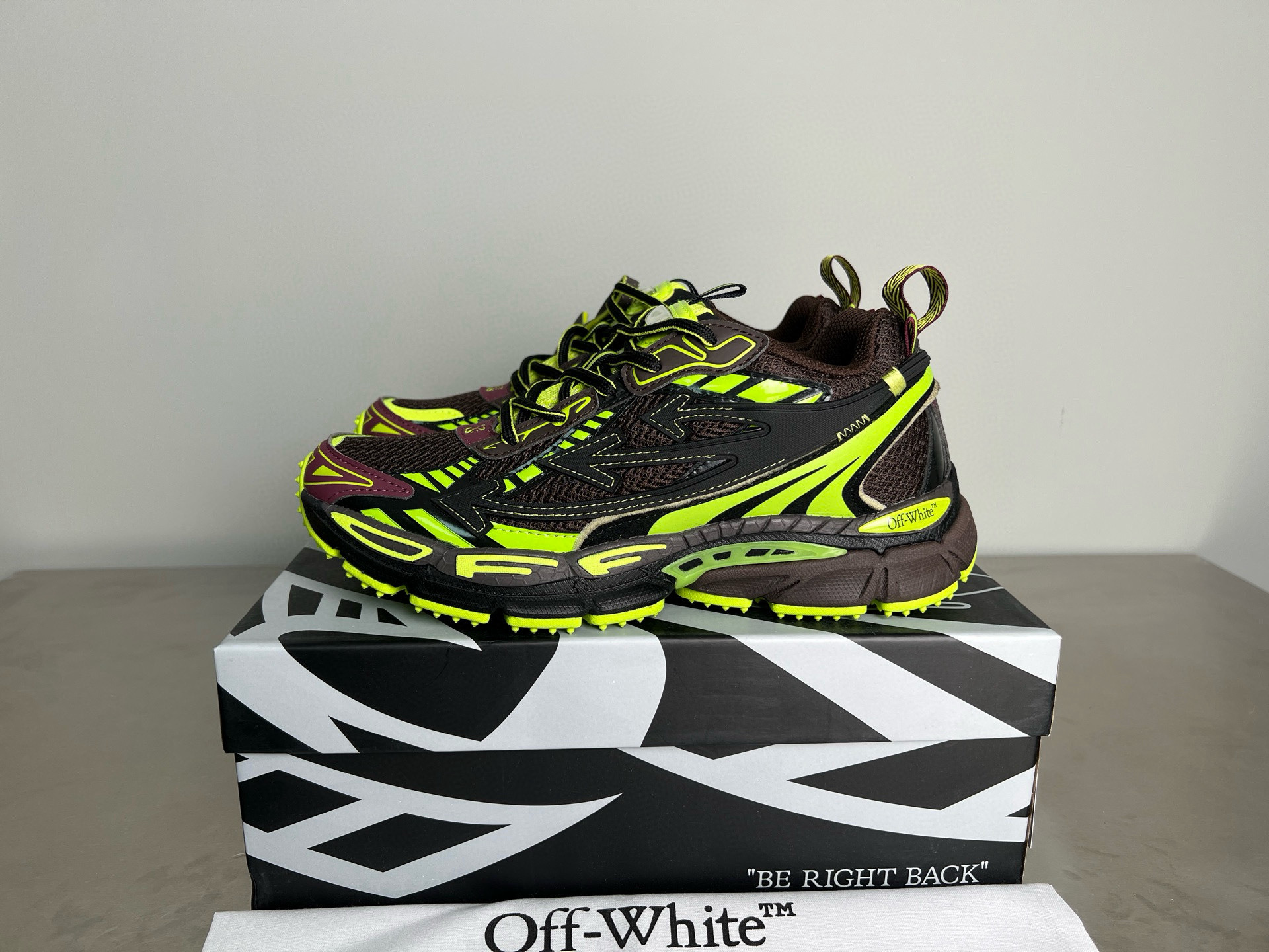 Shoe Off-White Shoes Collection — ec9be44c Angle 1
