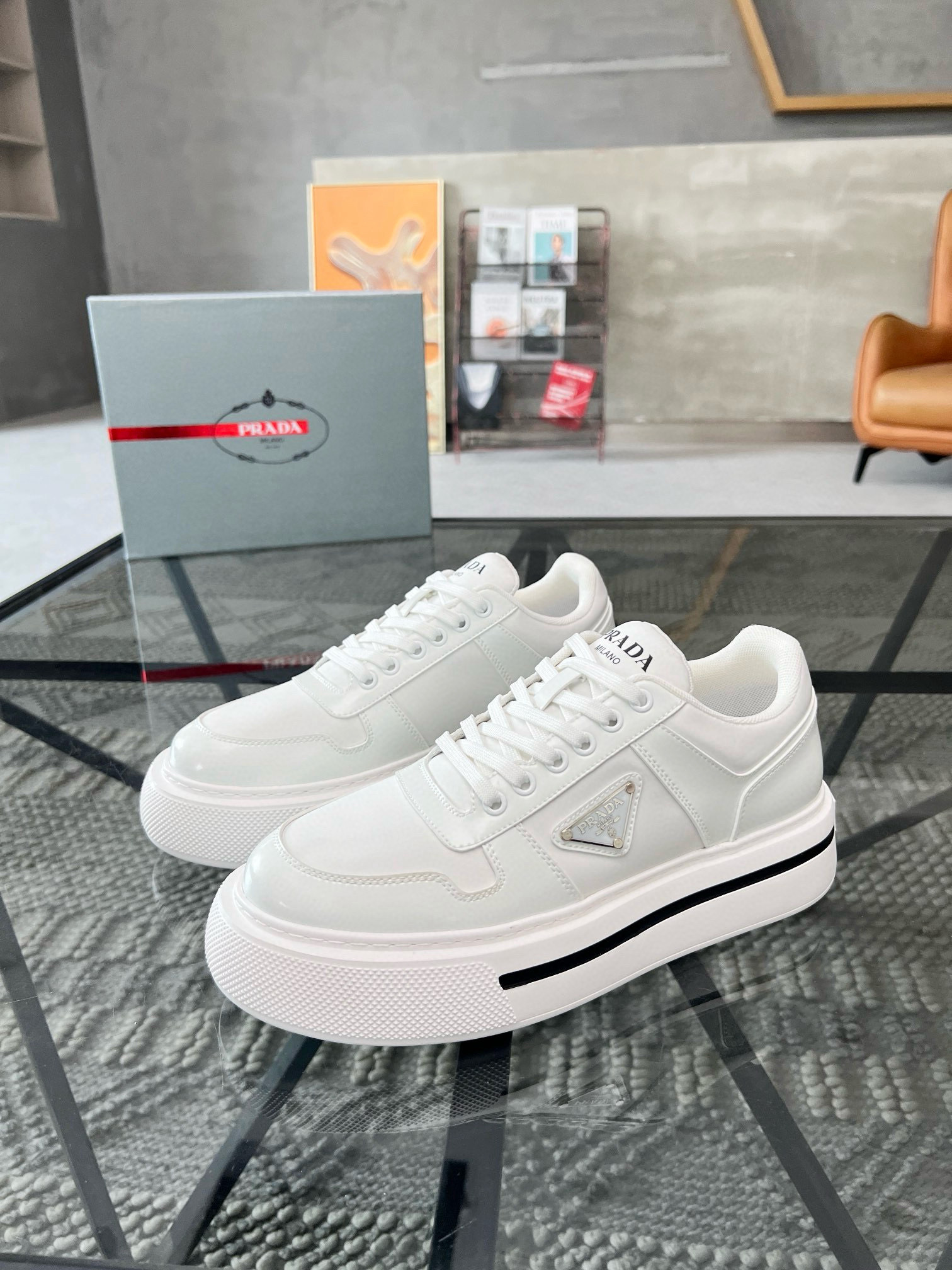 Shoe Prada shoes — 21bdf0d3 Angle 1
