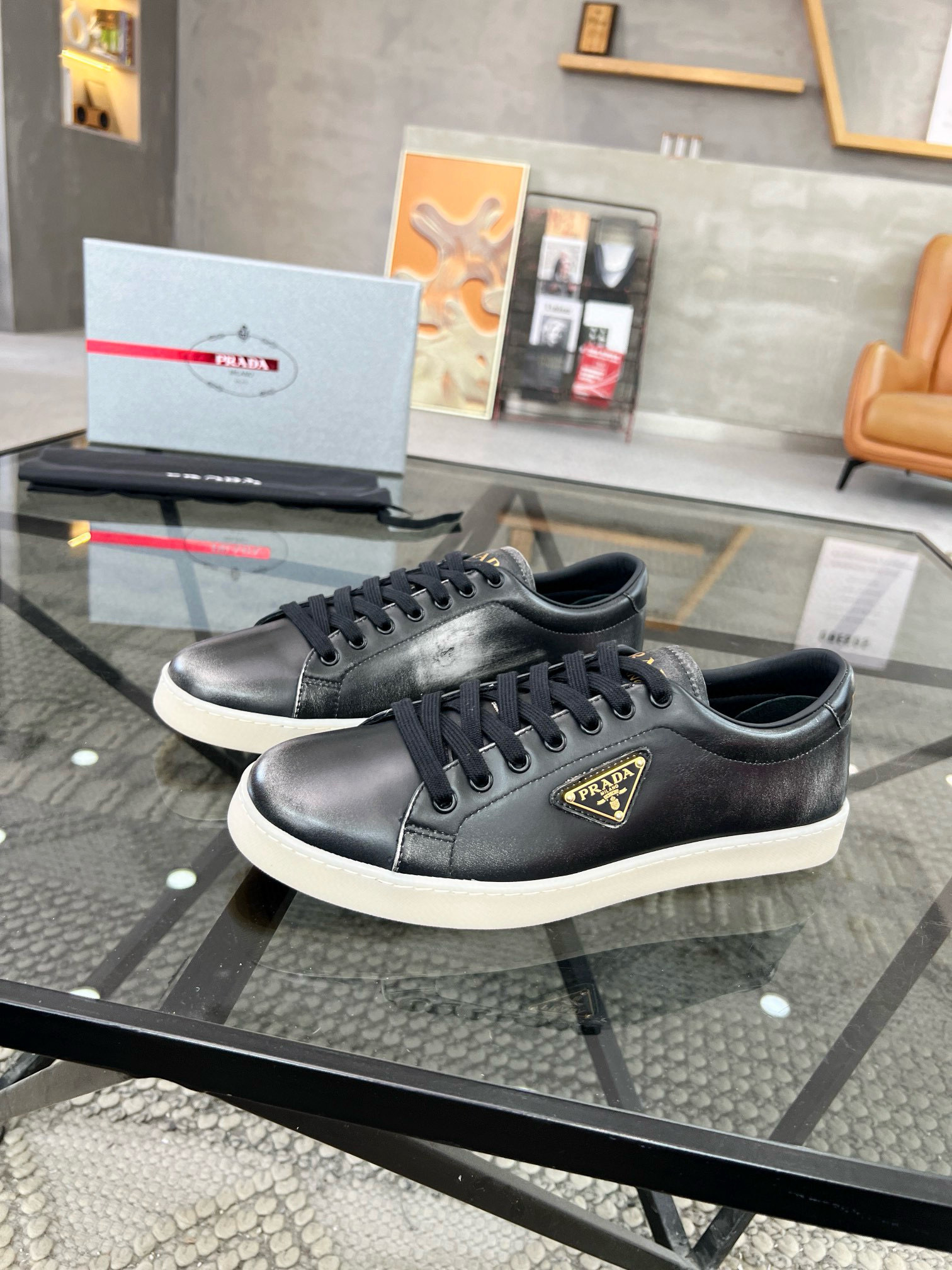 Shoe Prada shoes — 6d30ffe5 Angle 1