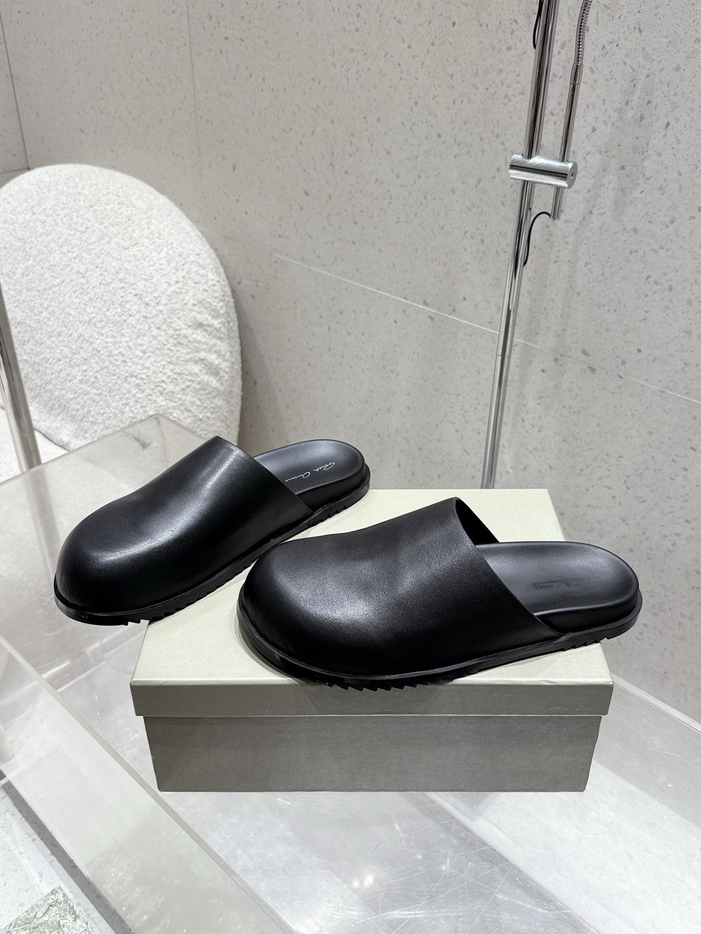 Shoe Rick owens — 0171bb70 Angle 1
