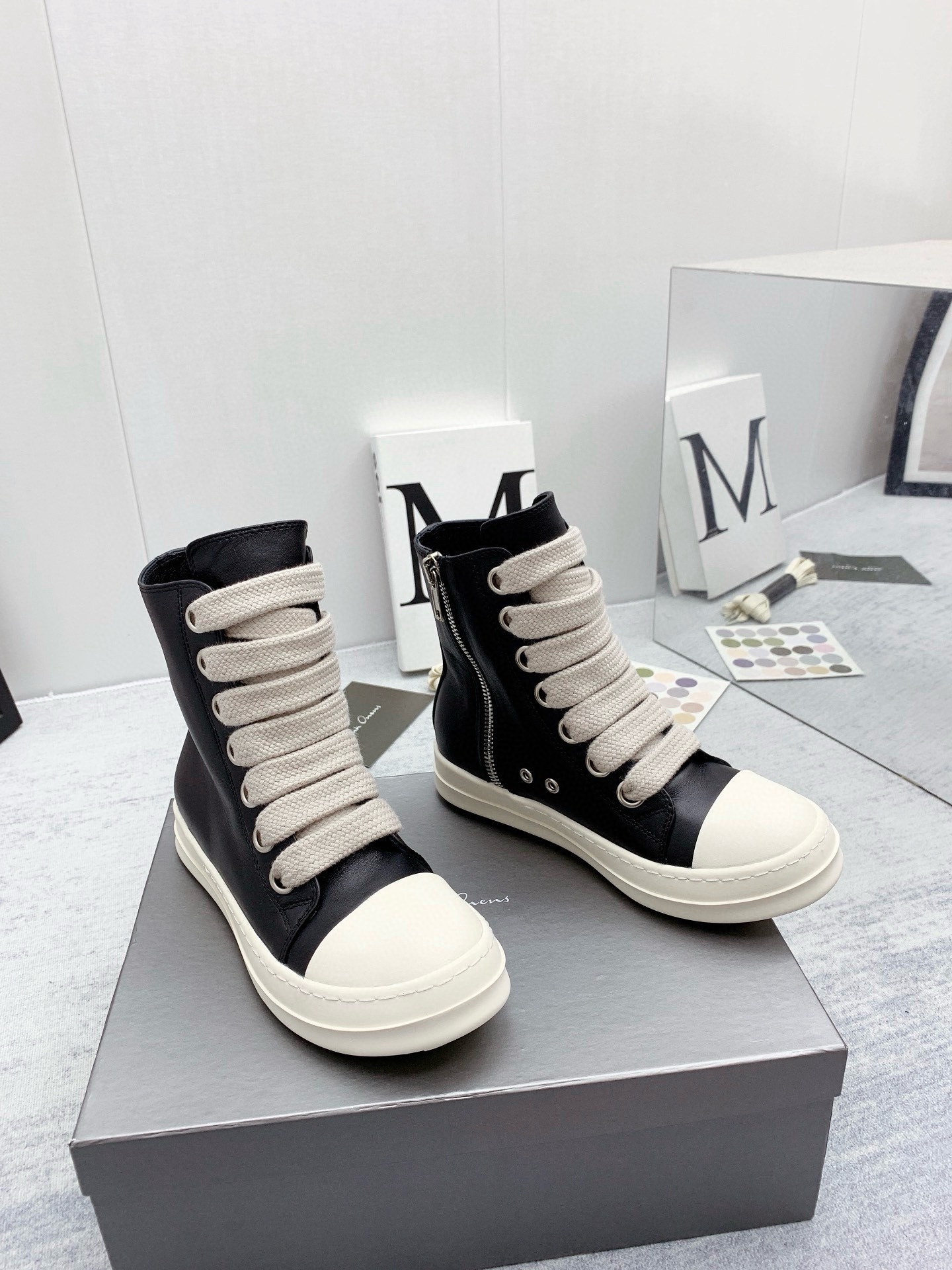 Shoe Rick owens — df5e9c83 Angle 1
