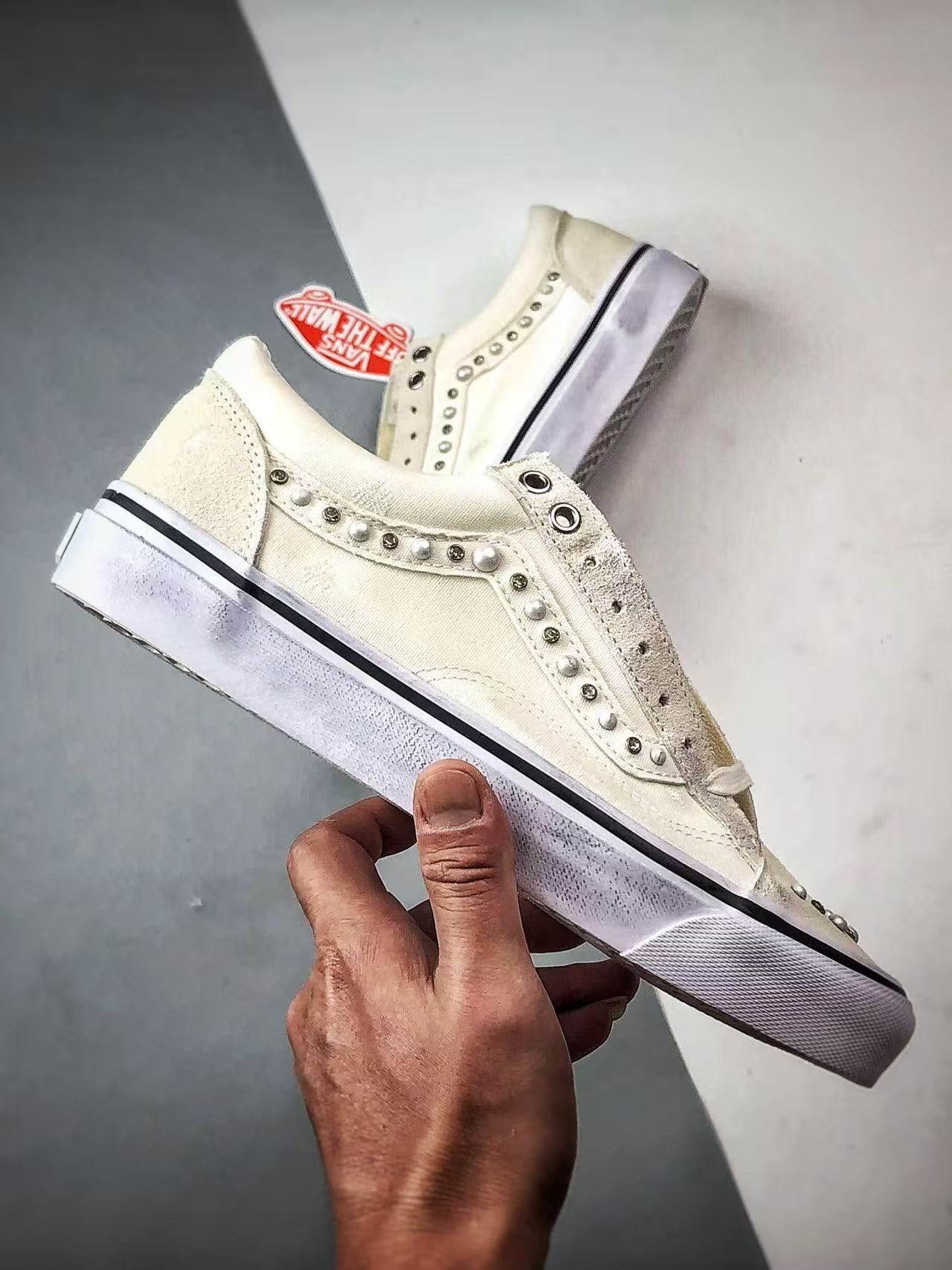 Shoe Vans Old Skool shoes — 74401f9f Angle 1