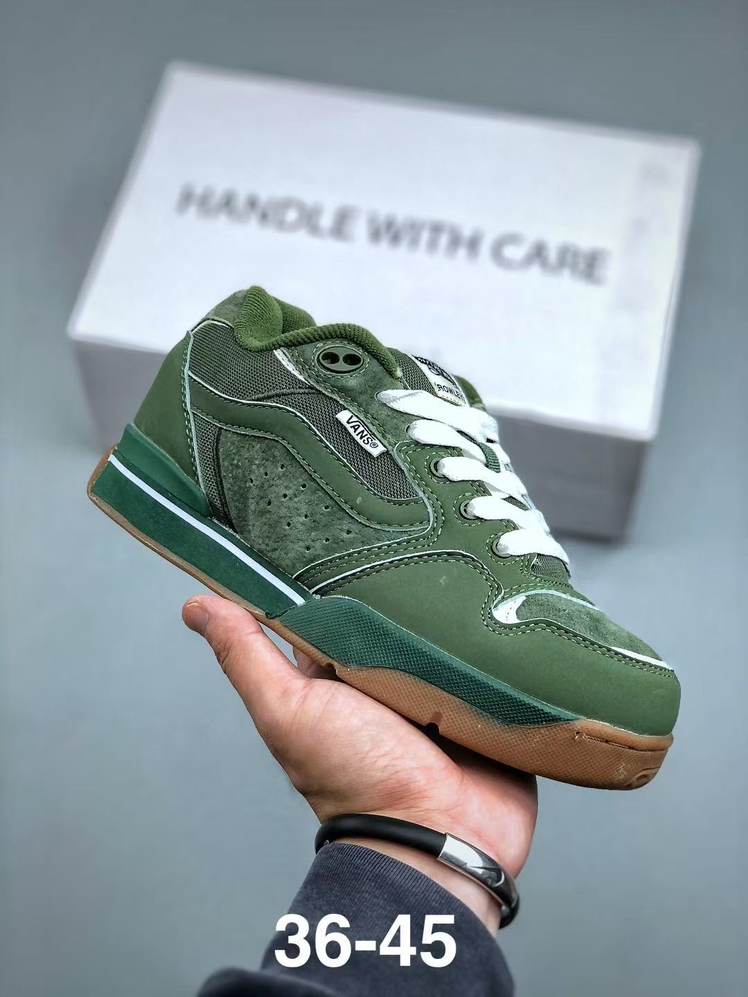 Shoe Vans Old Skool shoes — 9a11ee3f Angle 1