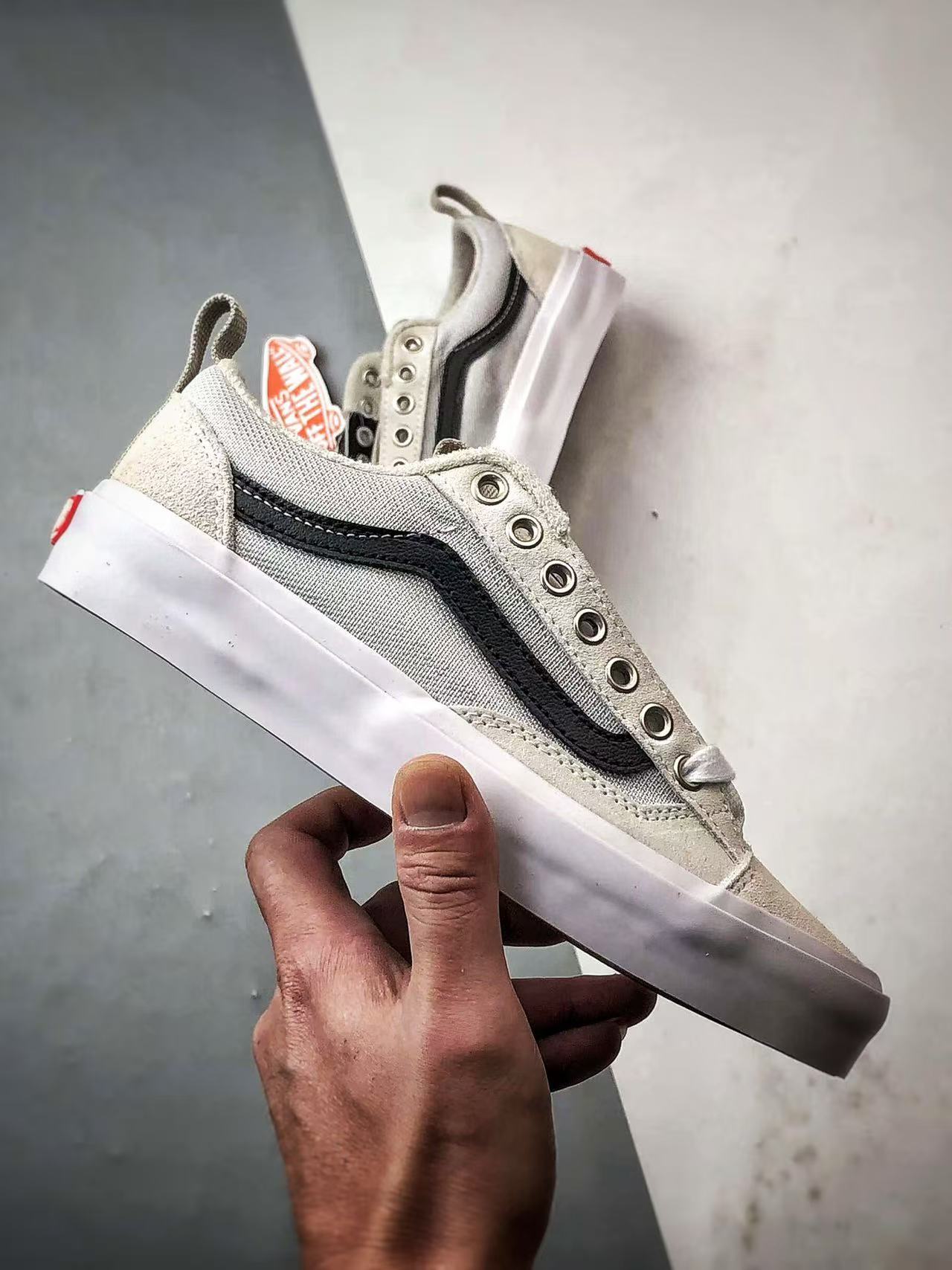 Shoe Vans Old Skool shoes — d21c30ea Angle 1