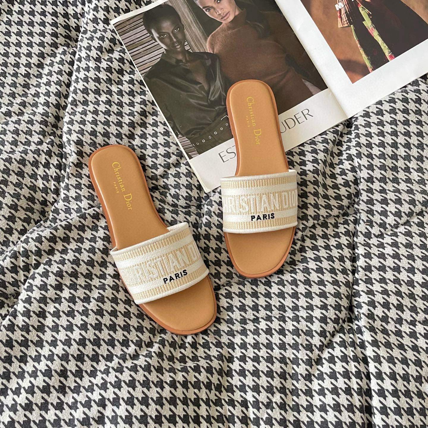 Shoe Women Sandals — 501daf72 Angle 1