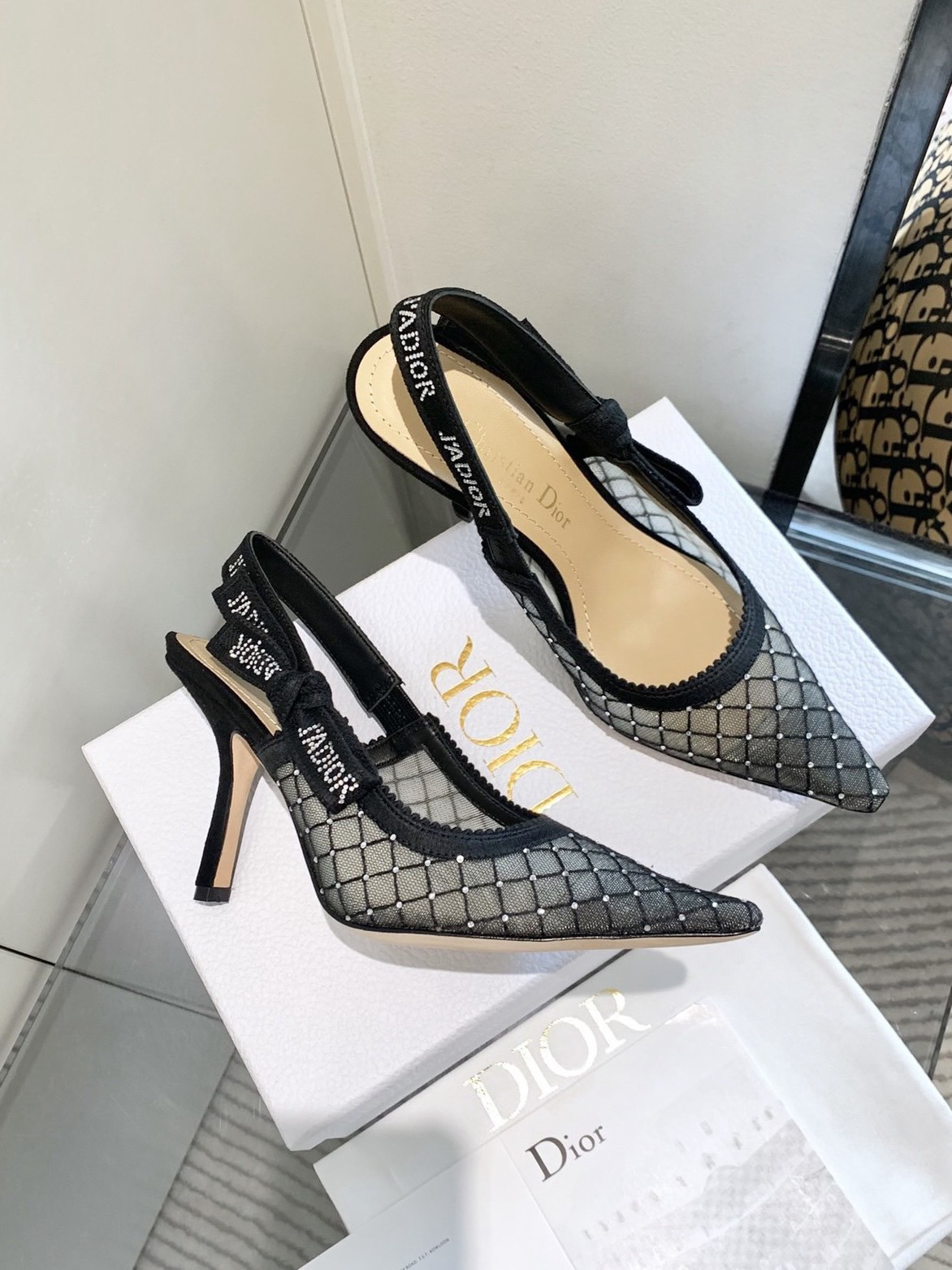 Shoe Women Sandals — 71fd4c23 Angle 1