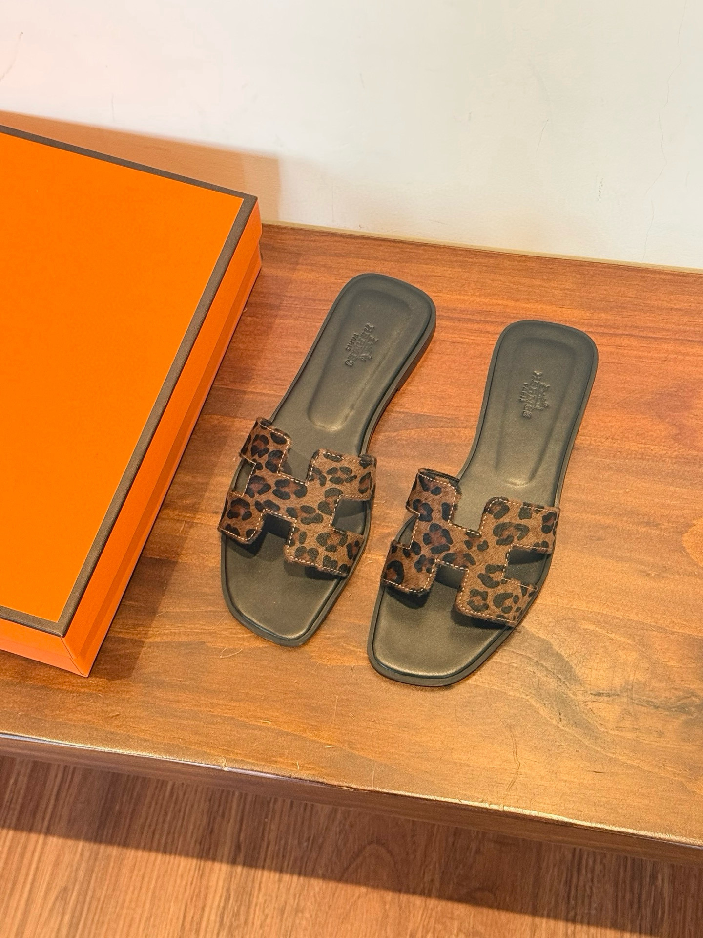 Shoe Women Sandals — 7d1205cb Angle 1