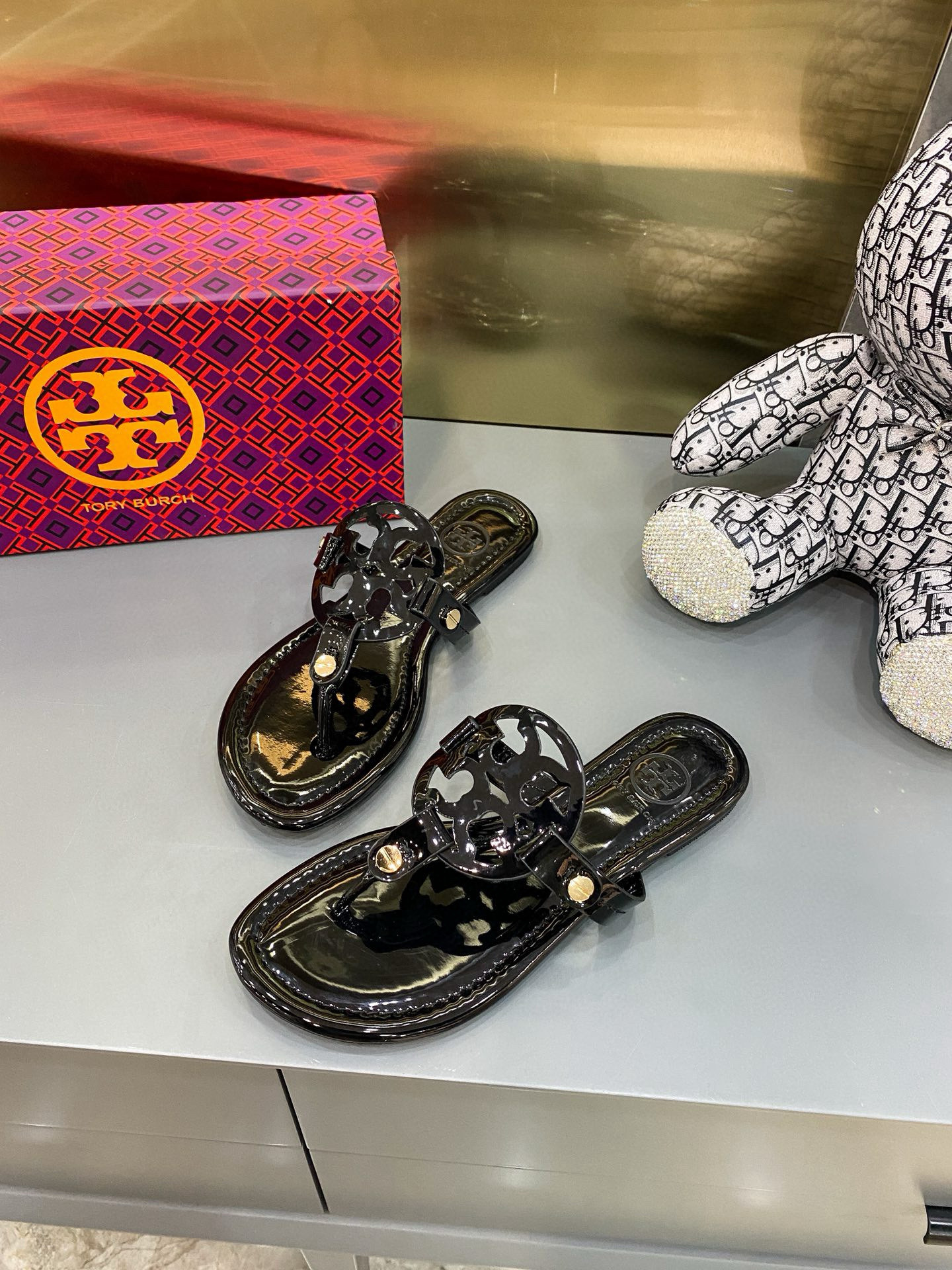 Shoe Women Sandals — 7e4063a2 Angle 1