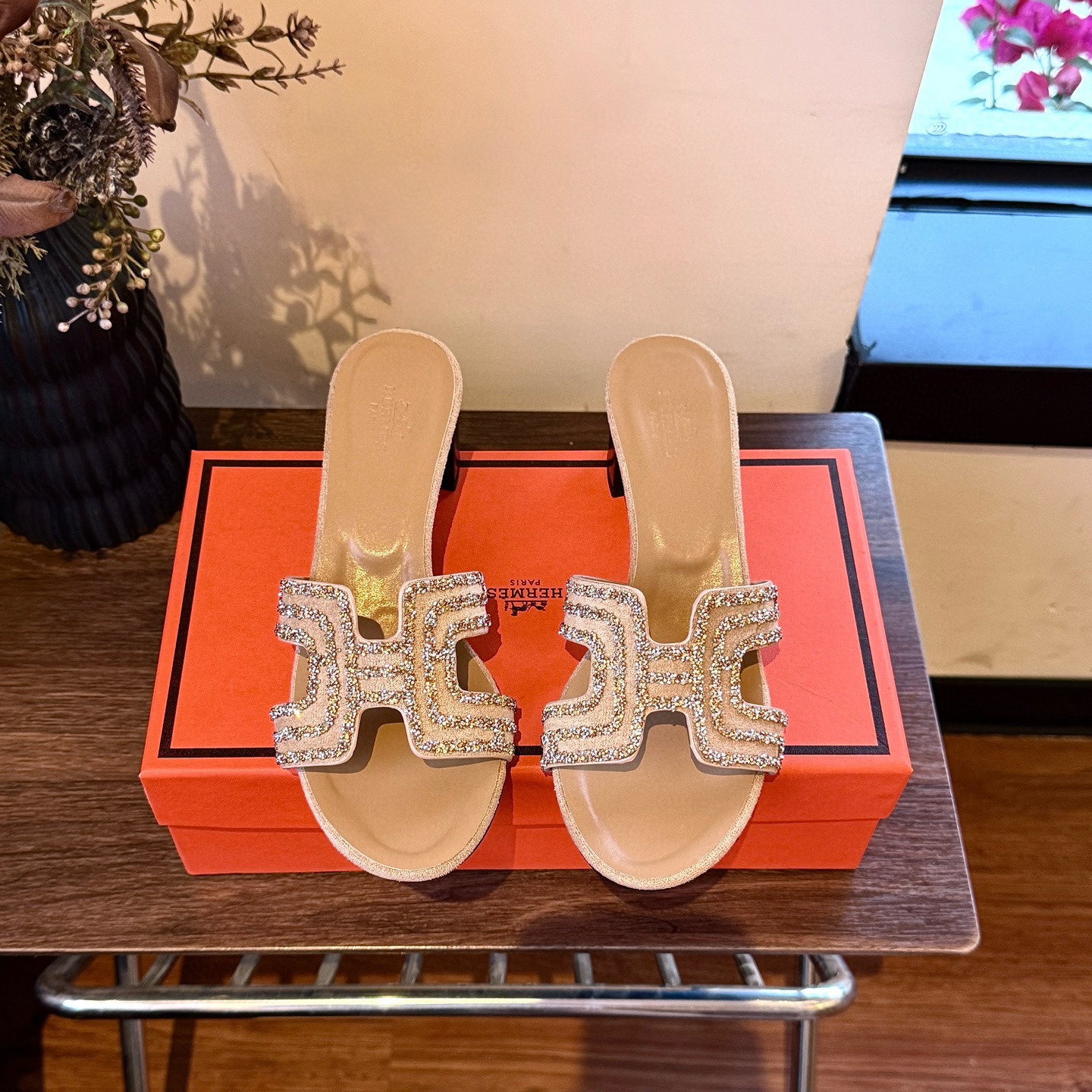 Shoe Women Sandals — 8502f81b Angle 1