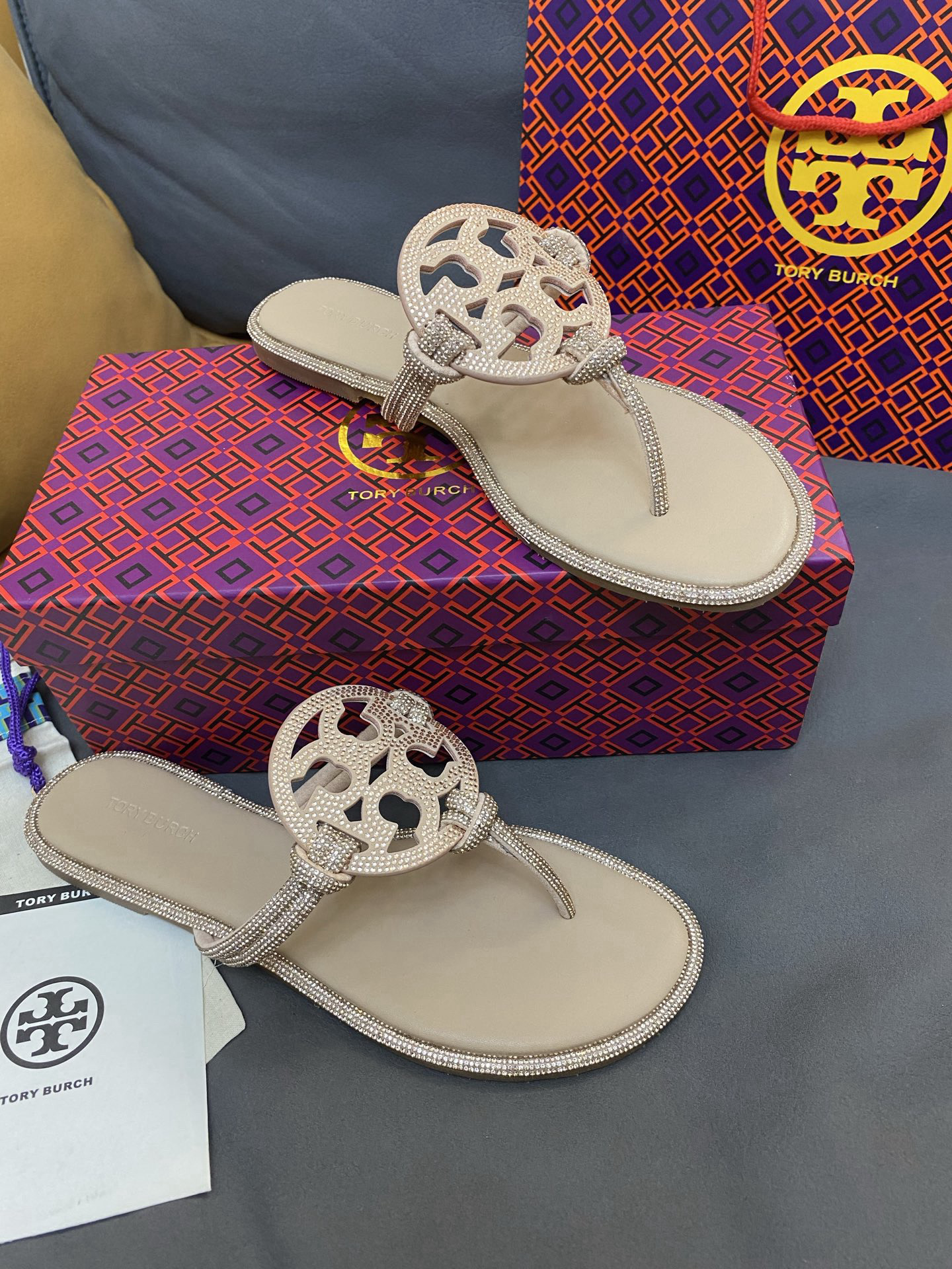 Shoe Women Sandals — c476546b Angle 1