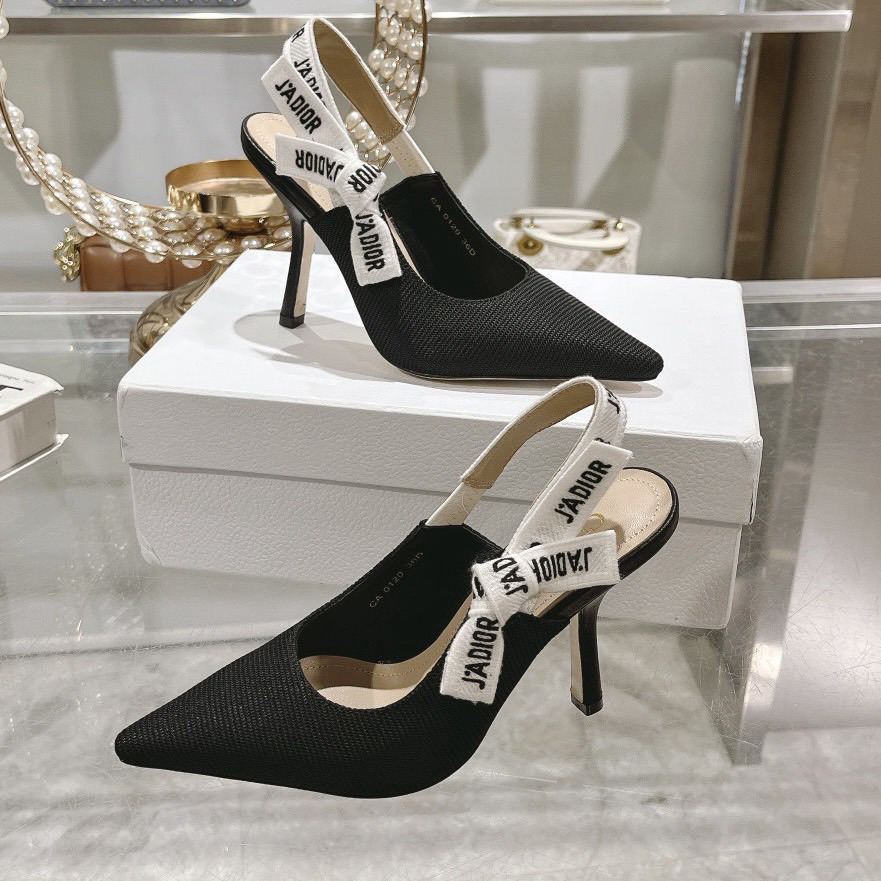 Shoe Women Sandals — fbbf3c93 Angle 1