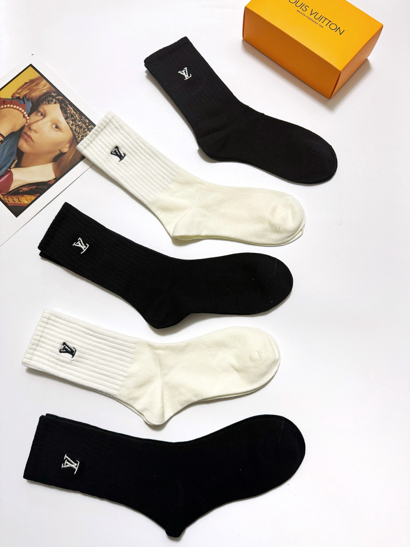 Sock All — 4f0357bd Angle 1