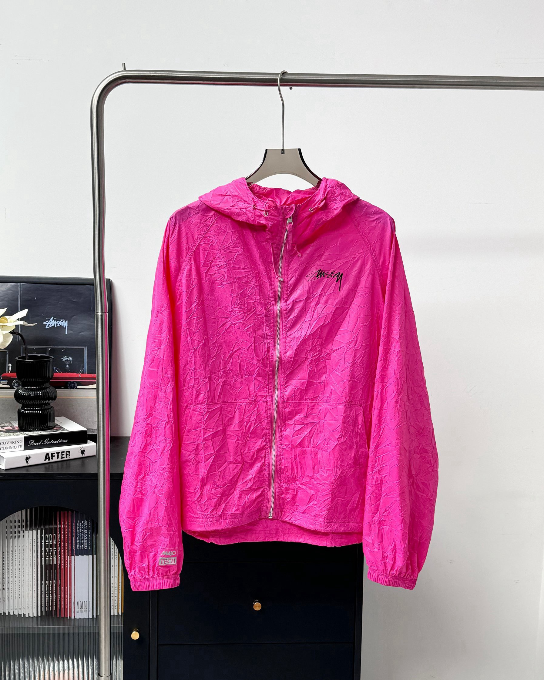 Stussy Hoodie — 014d8647 Angle 1