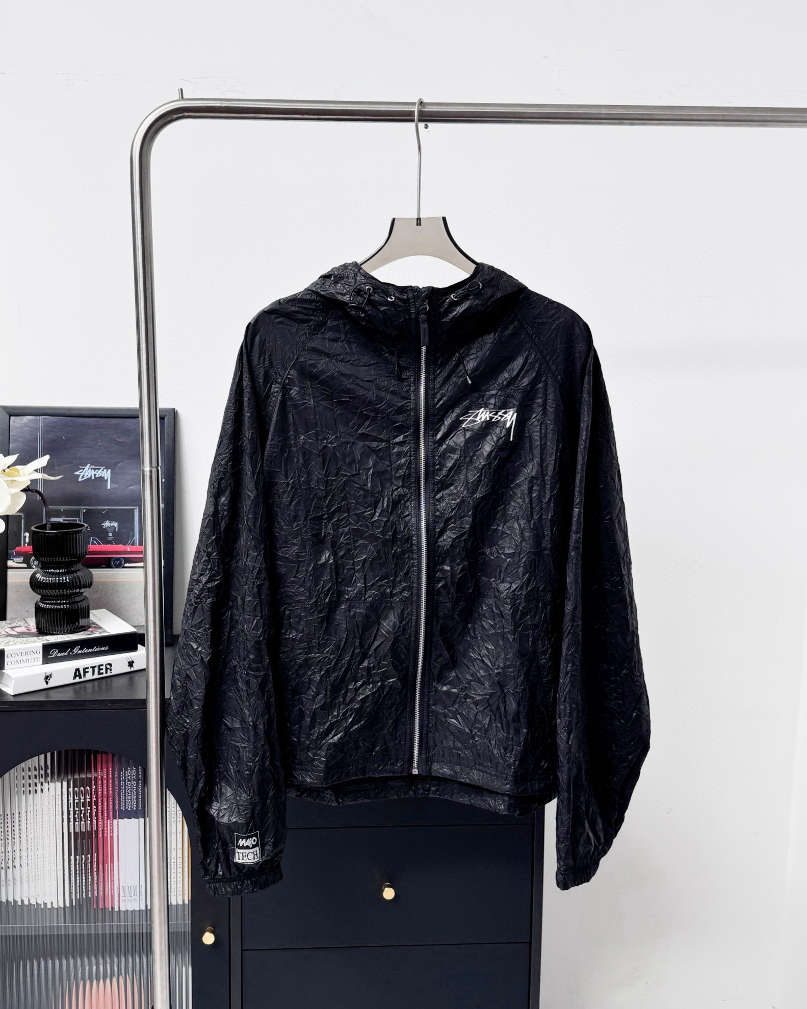 Stussy Hoodie — 6fa9cdfd Angle 1